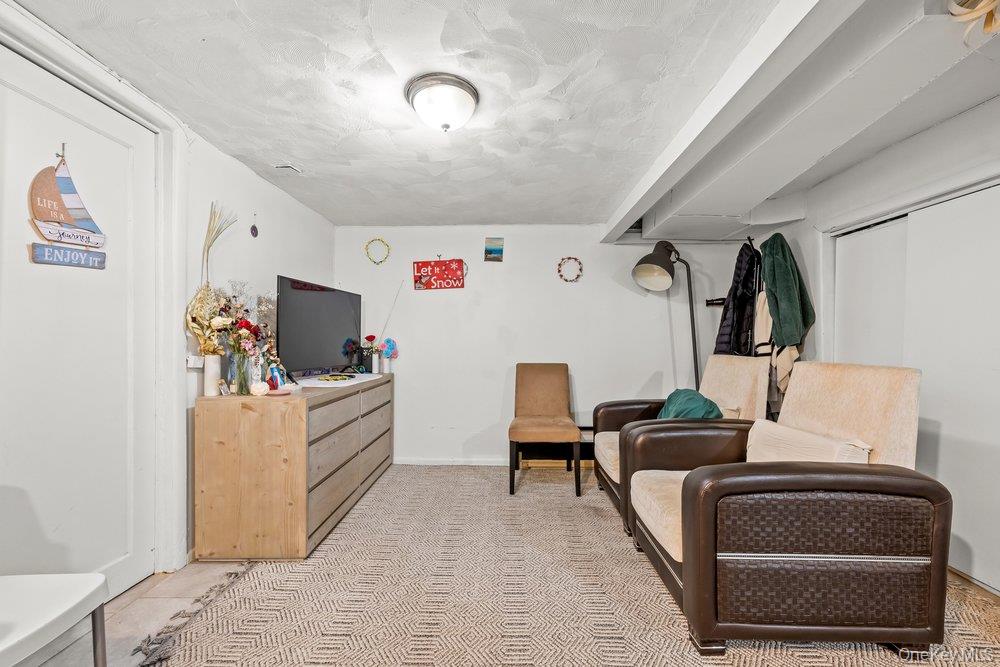 73-37 197th Street Property Photo 15