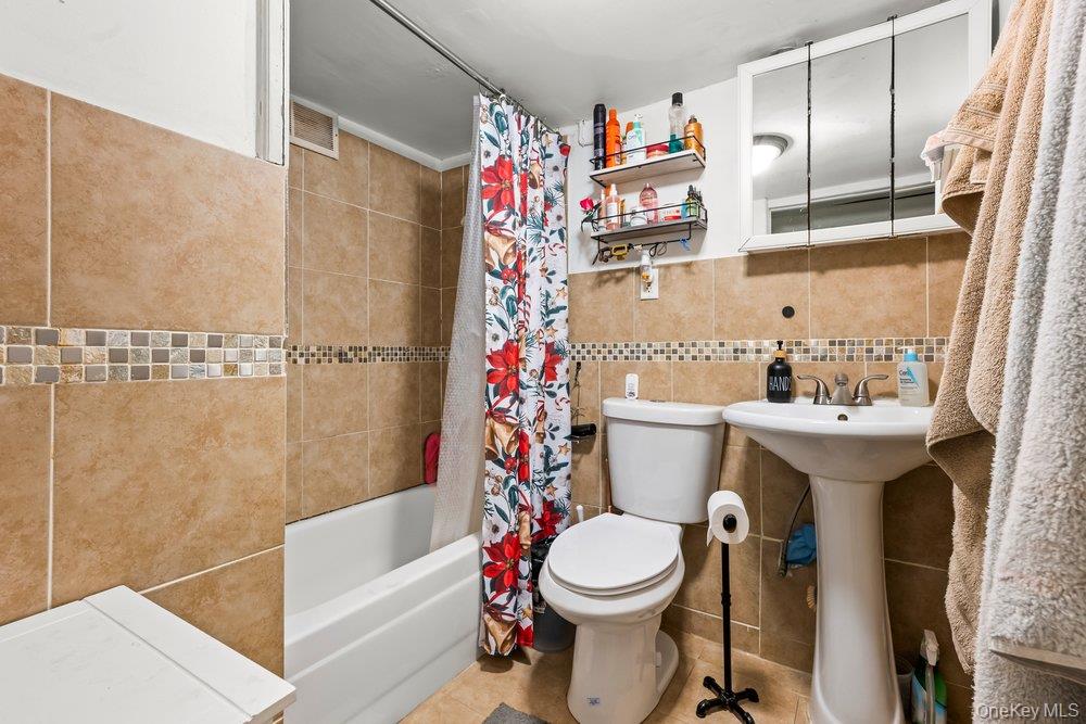 73-37 197th Street Property Photo 19
