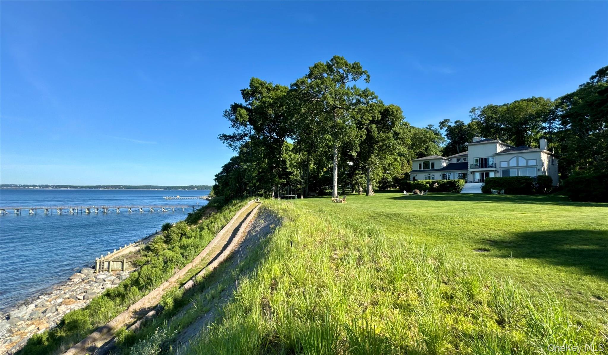 17 Sea Crest Drive Property Photo 18