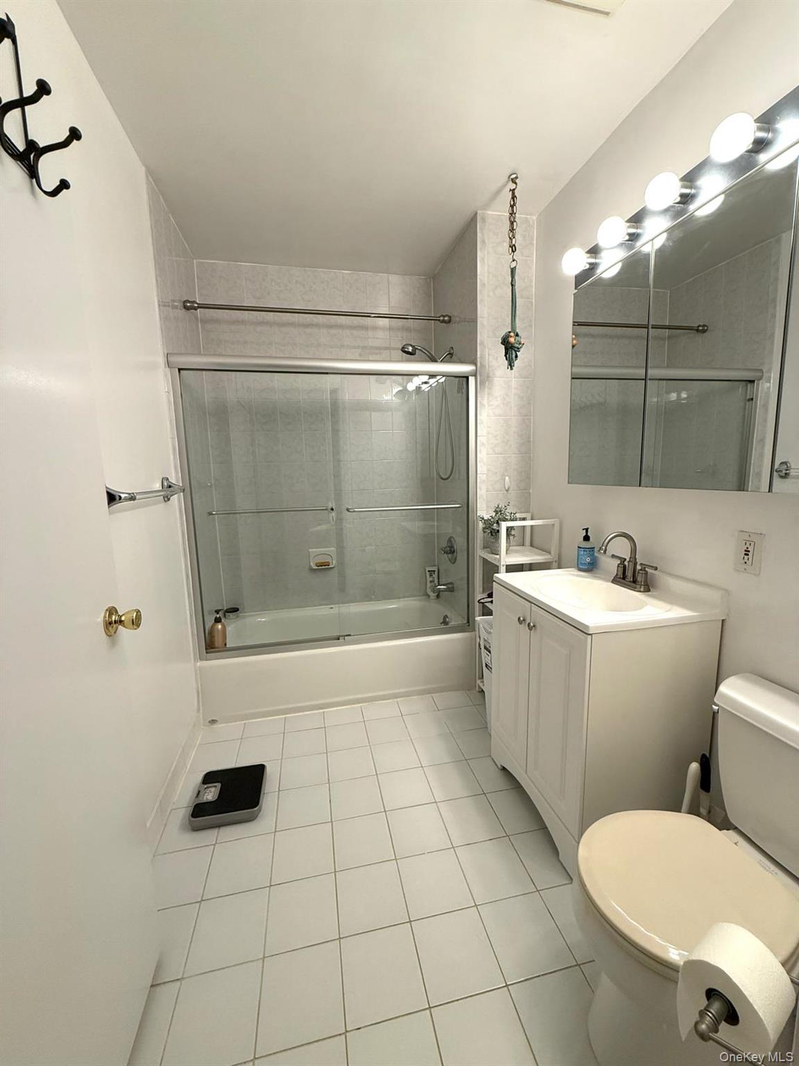 87-30 62 Avenue 101. Property Photo 4