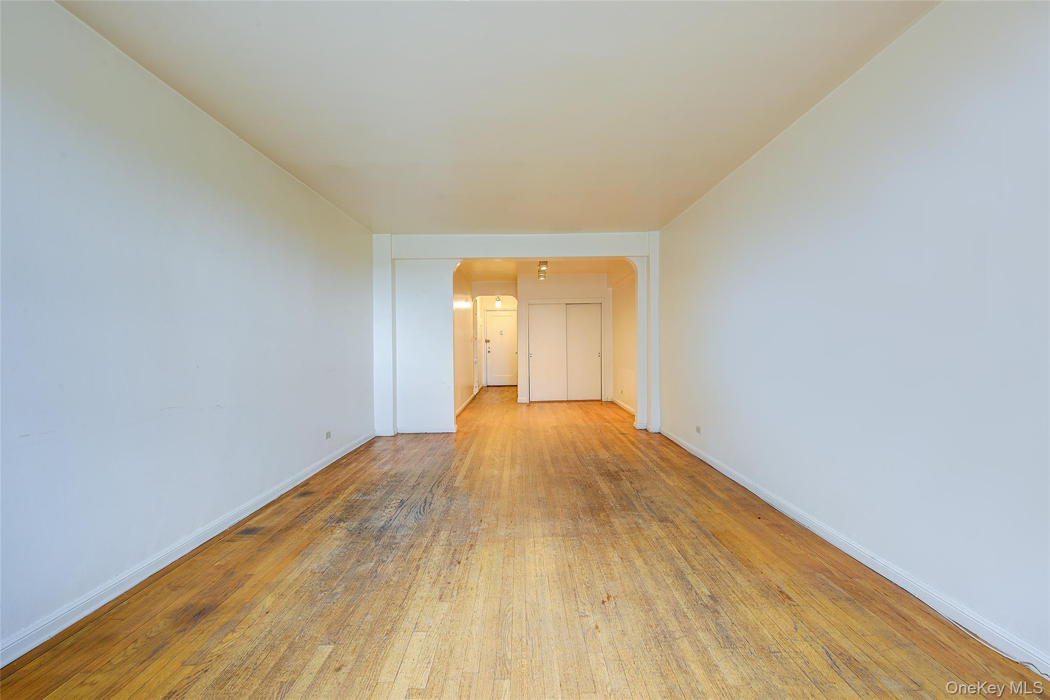 67-87 Booth Street 6j Property Photo 2