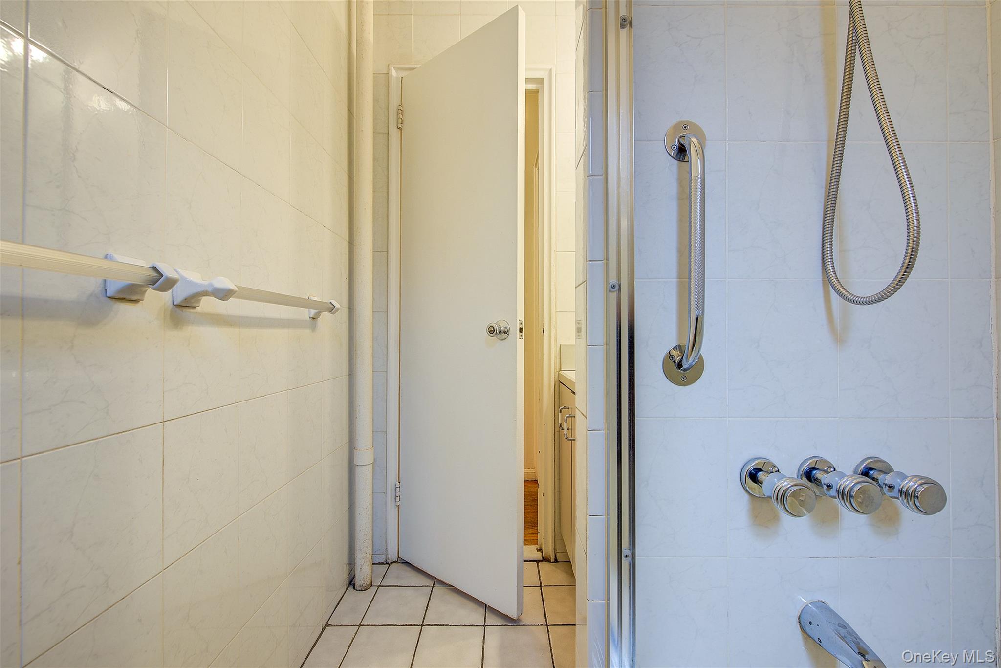 67-87 Booth Street 6j Property Photo 22