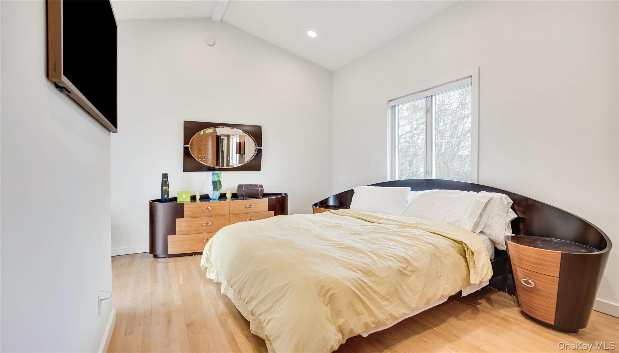 1 Carver Street Property Photo 15