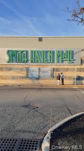334 Smithaven Mall Property Photo 2