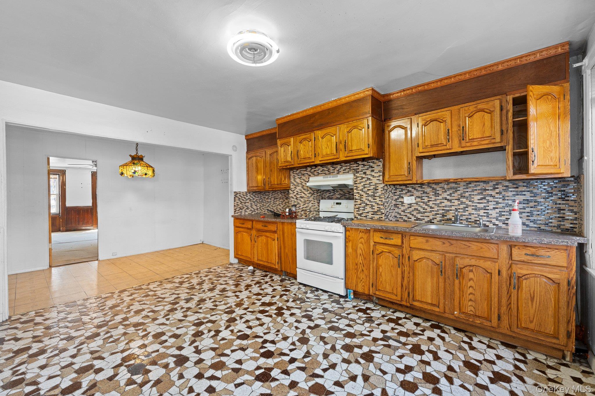 367a Quincy Street A Property Photo 14