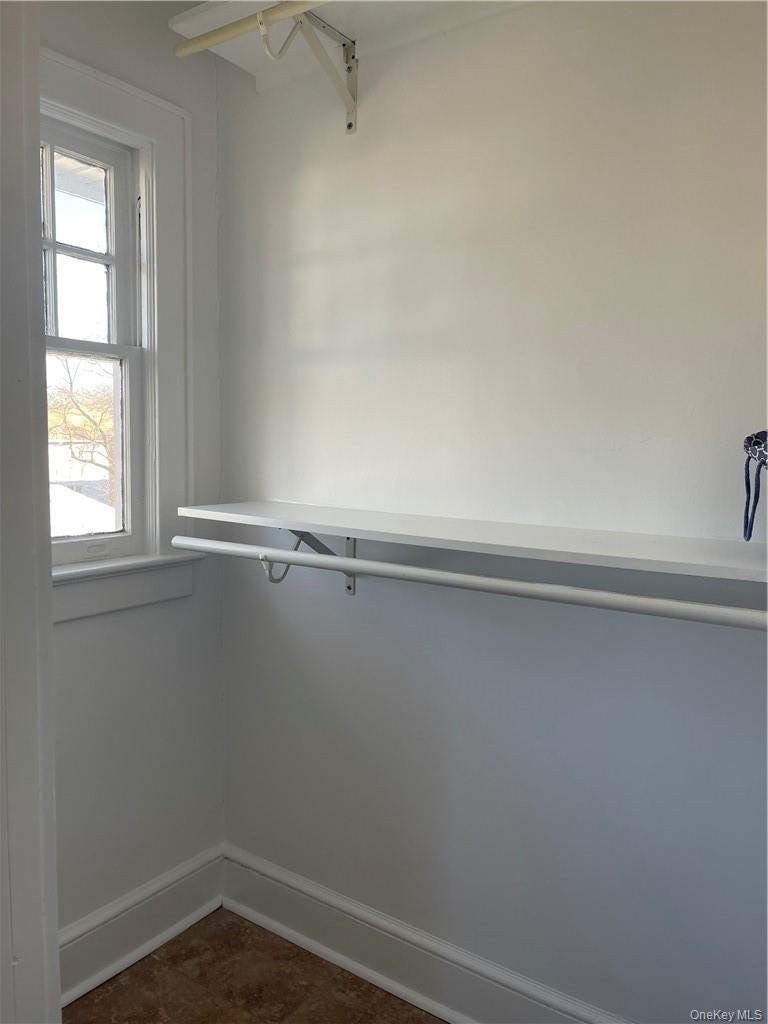 35 E Birch Street Property Photo 12