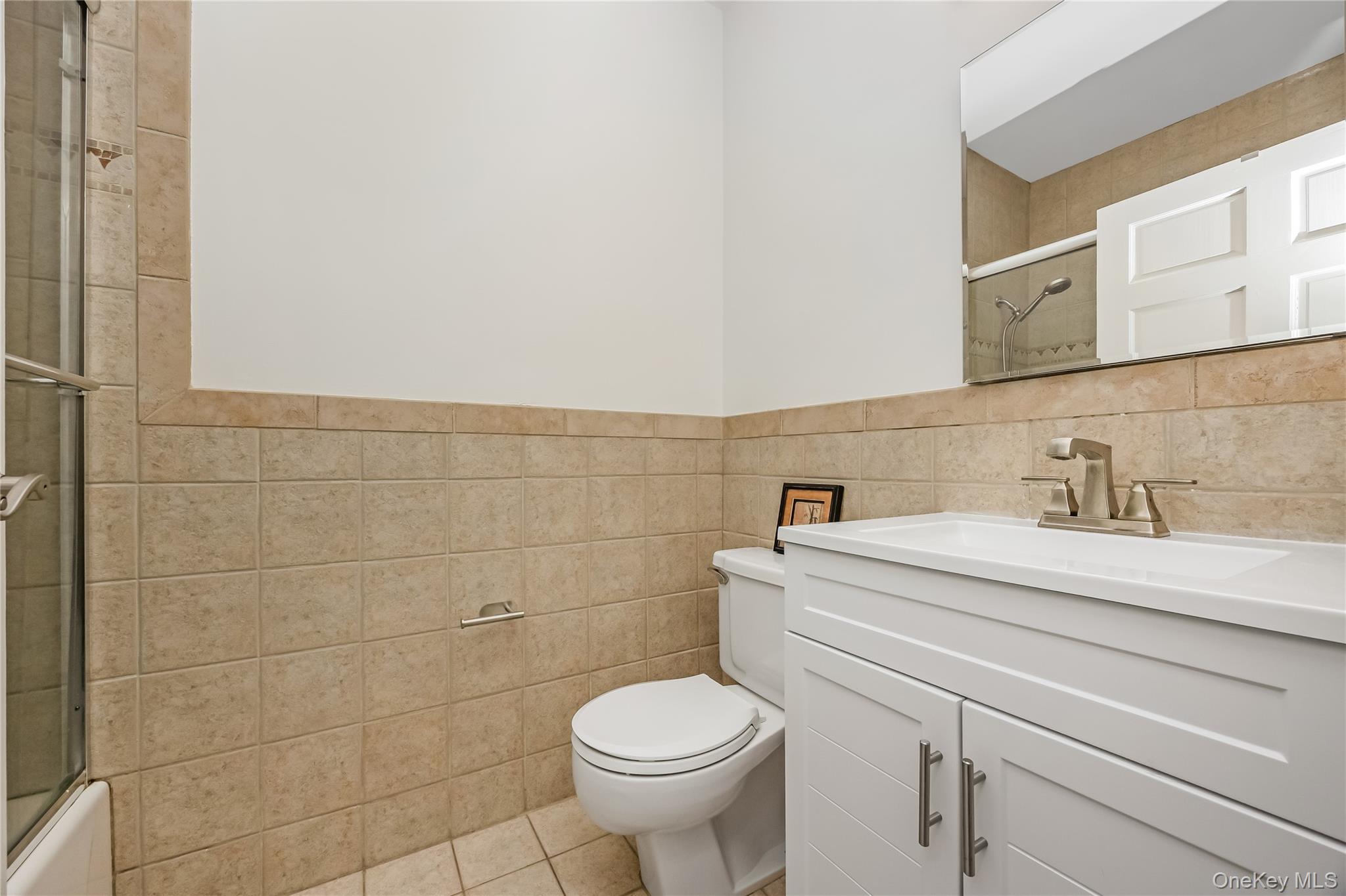100 W Broadway 2dd Property Photo 12