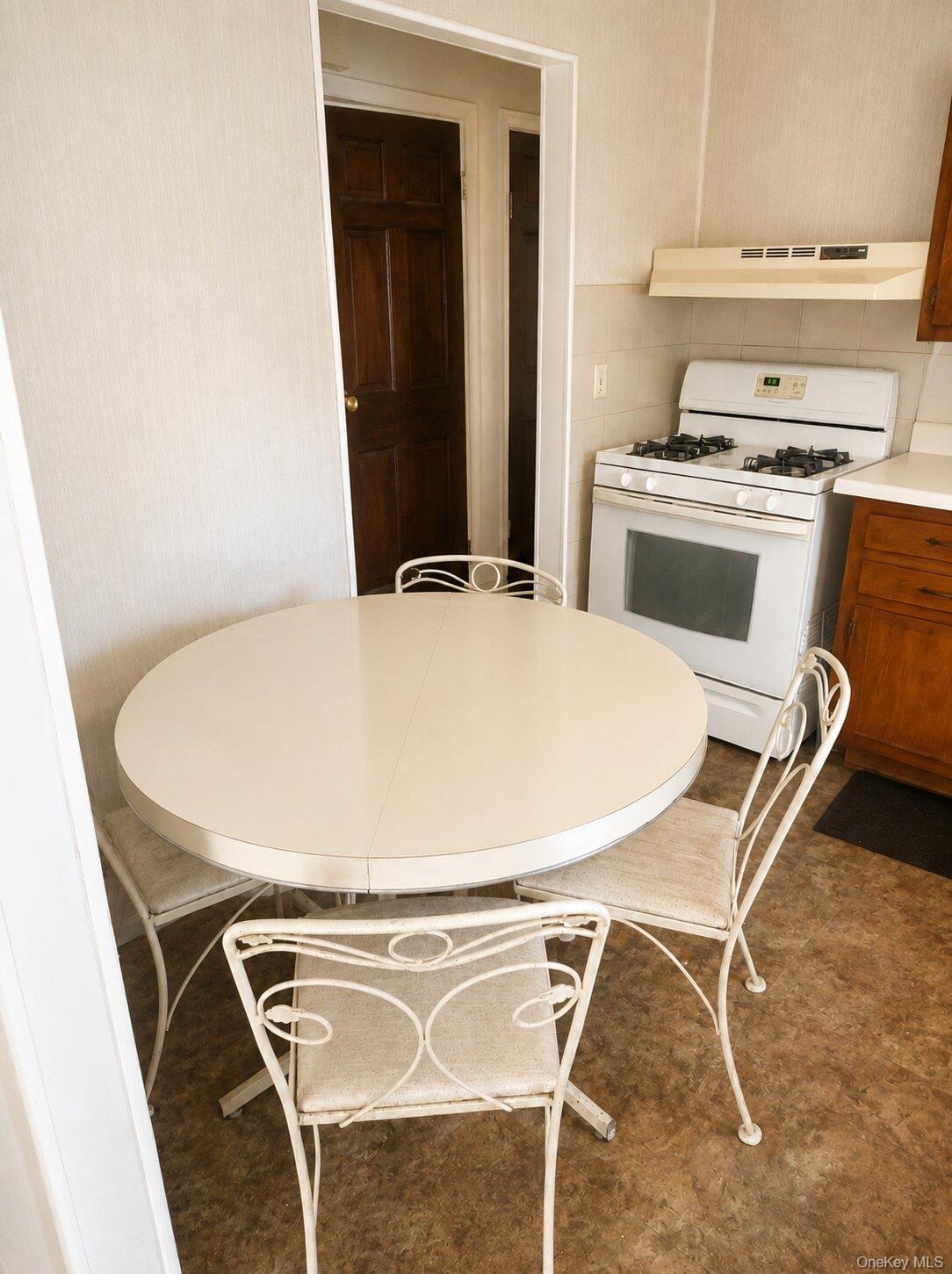 11 Bedford Street Property Photo 4