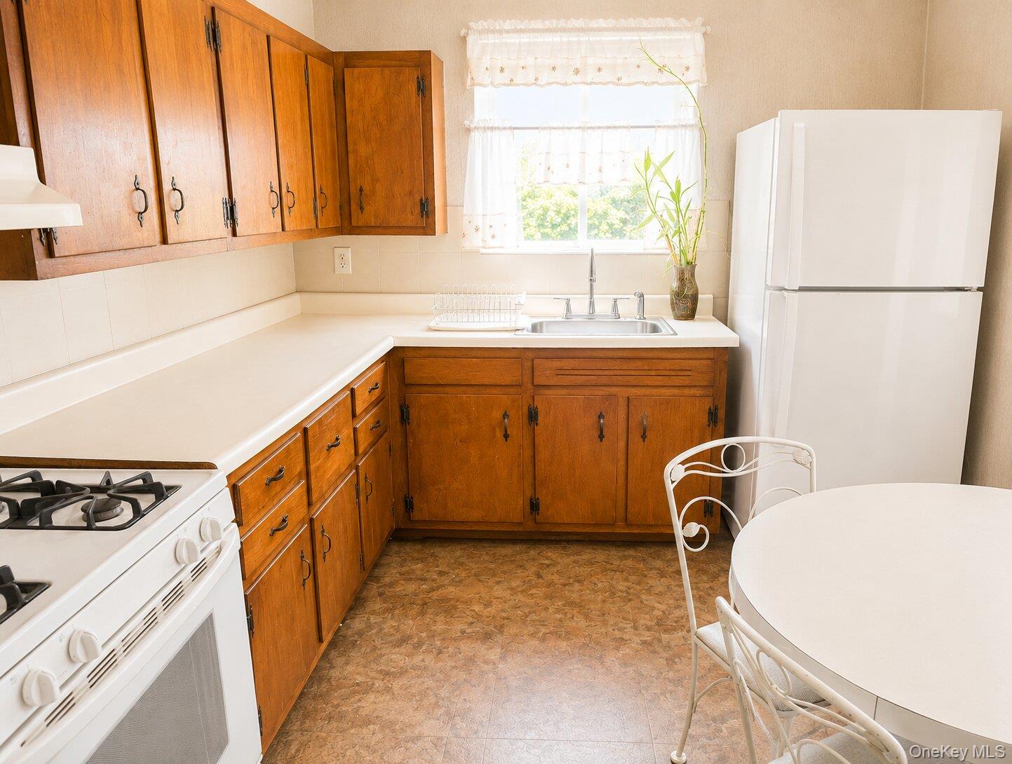 11 Bedford Street Property Photo 6
