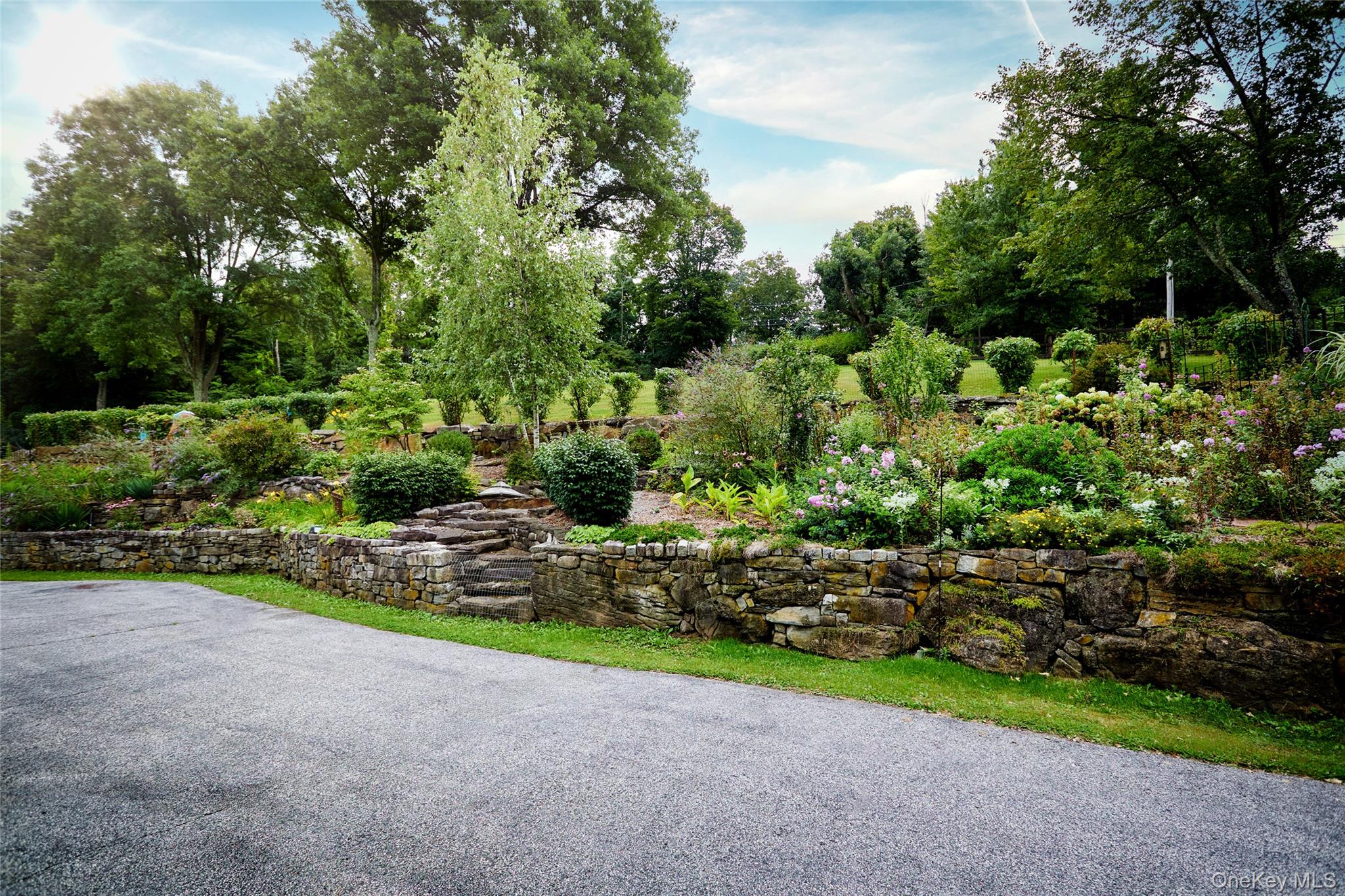 49 Iron Mountain Road Property Photo 5