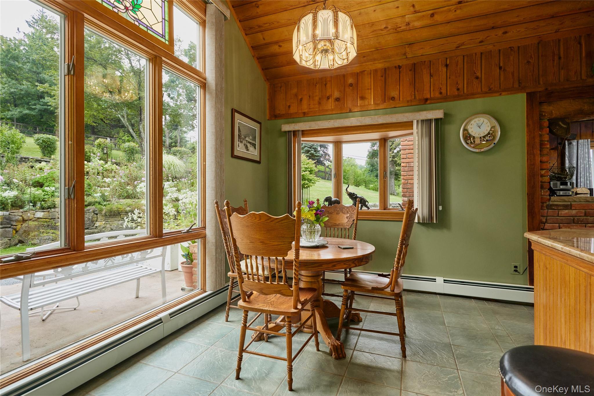 49 Iron Mountain Road Property Photo 8