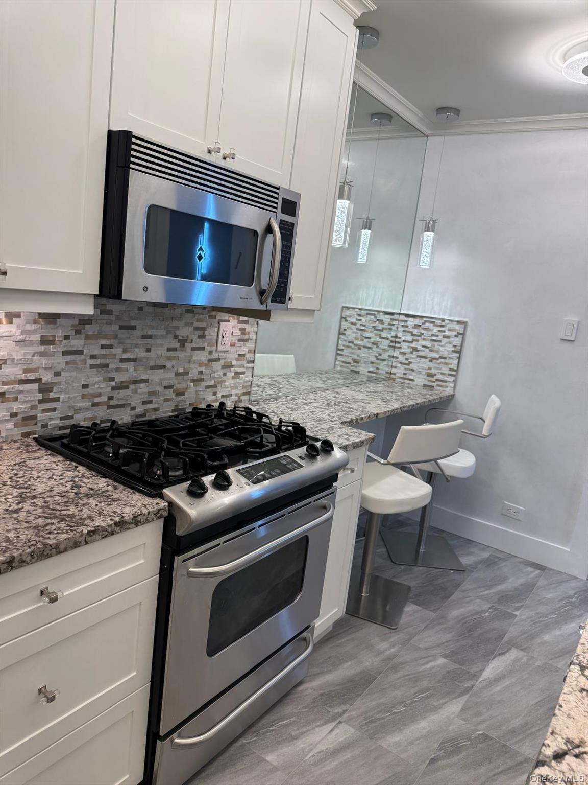 595 W End Avenue 3d Property Photo 32