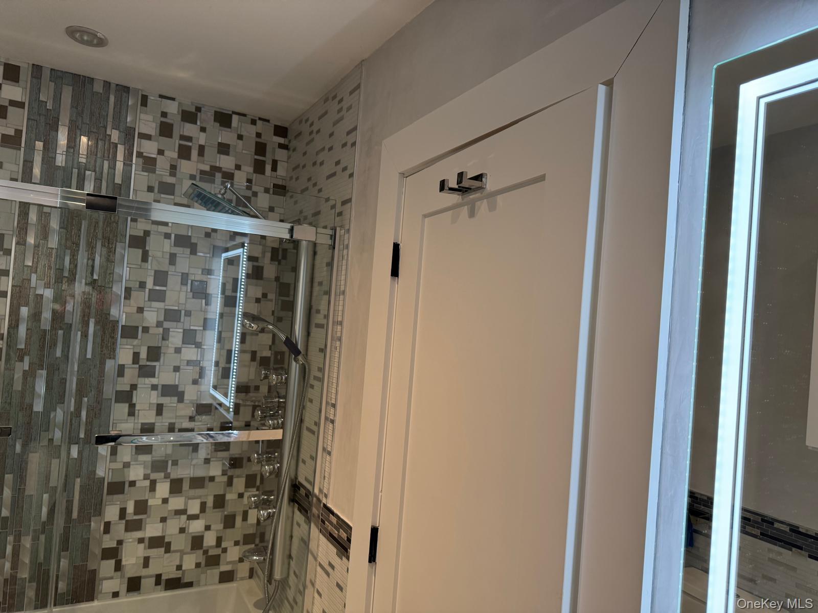 595 W End Avenue 3d Property Photo 39