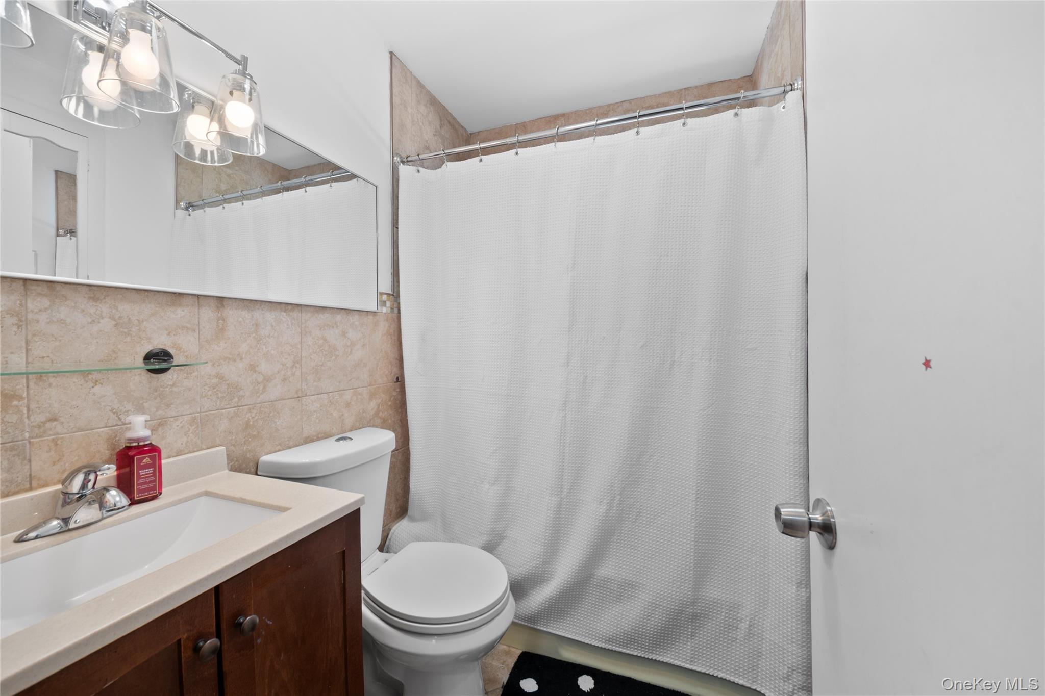 33 Greenwood Lane Property Photo 14