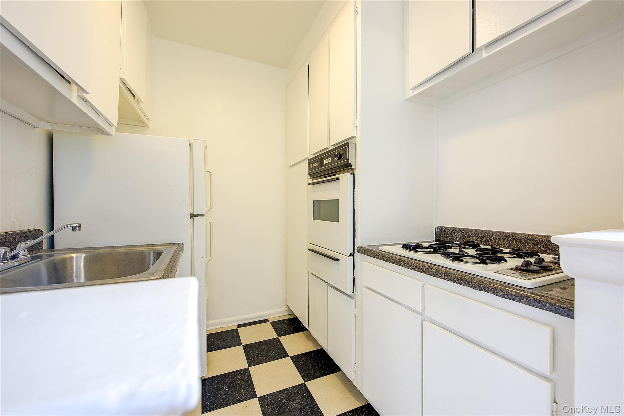 102-30 Queens Boulevard 2h Property Photo 15