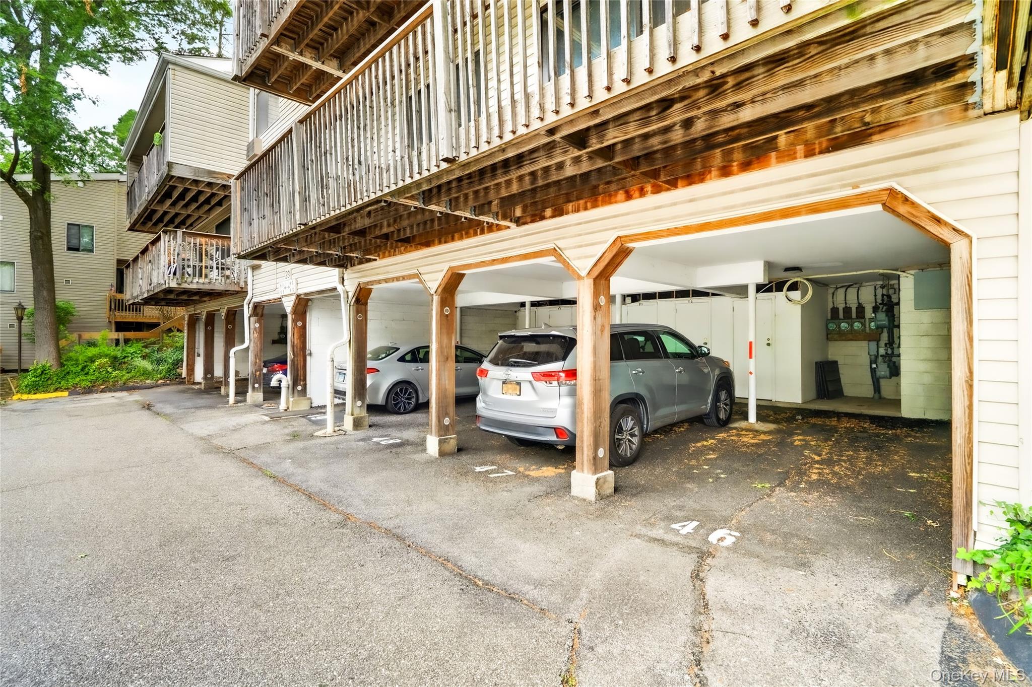 23 Hillside Terrace D Property Photo 38
