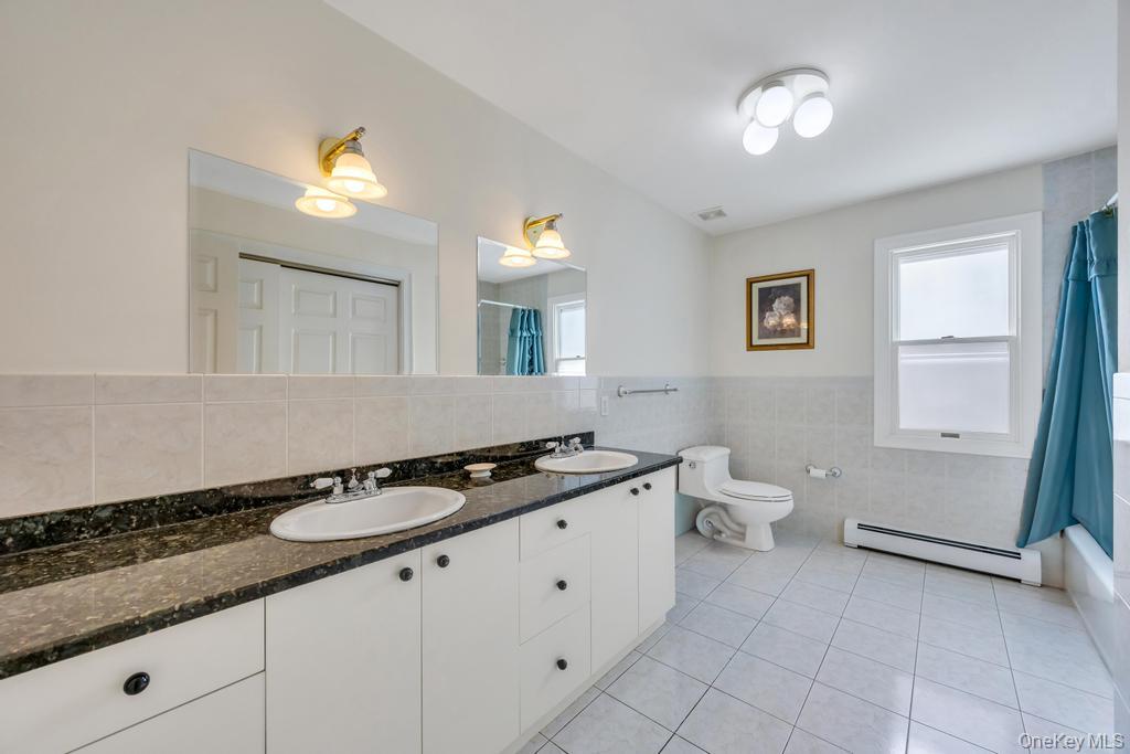64 Cottage Place Property Photo 15
