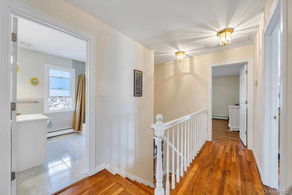 64 Cottage Place Property Photo 24