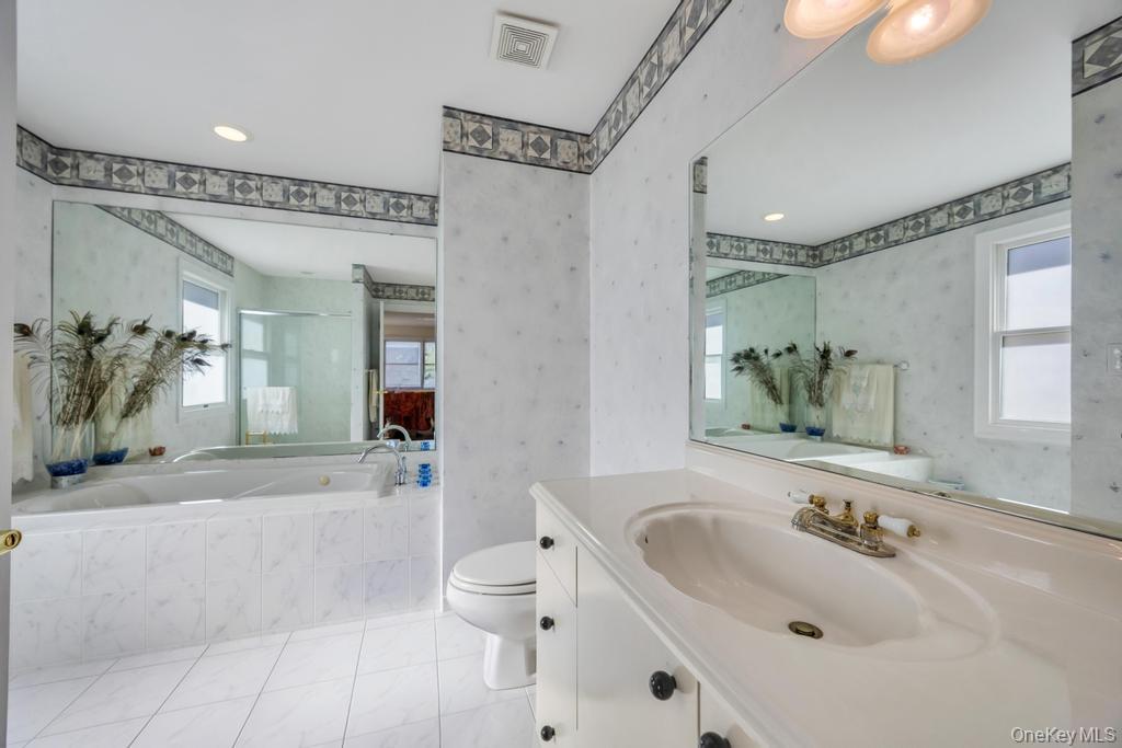 64 Cottage Place Property Photo 30