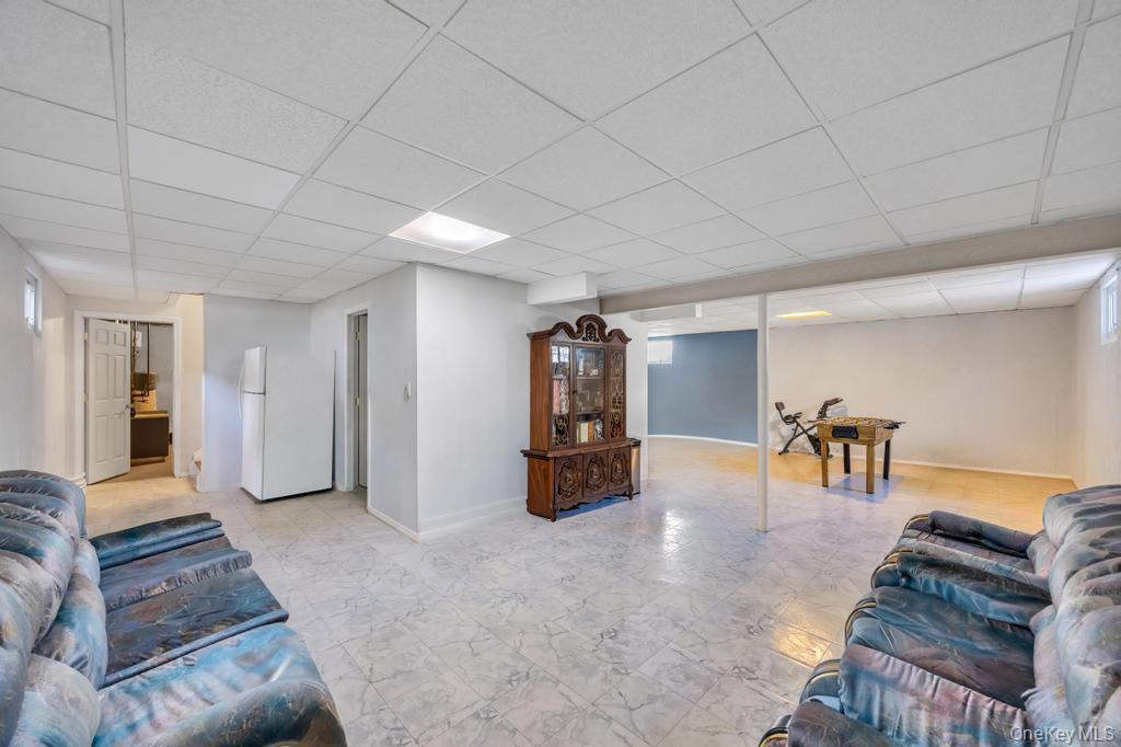 64 Cottage Place Property Photo 41