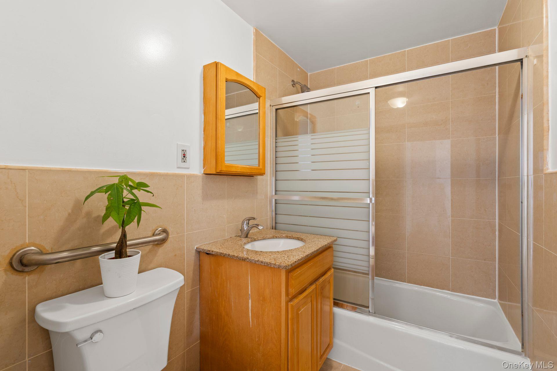 3506 Leavitt Street 3i Property Photo 15