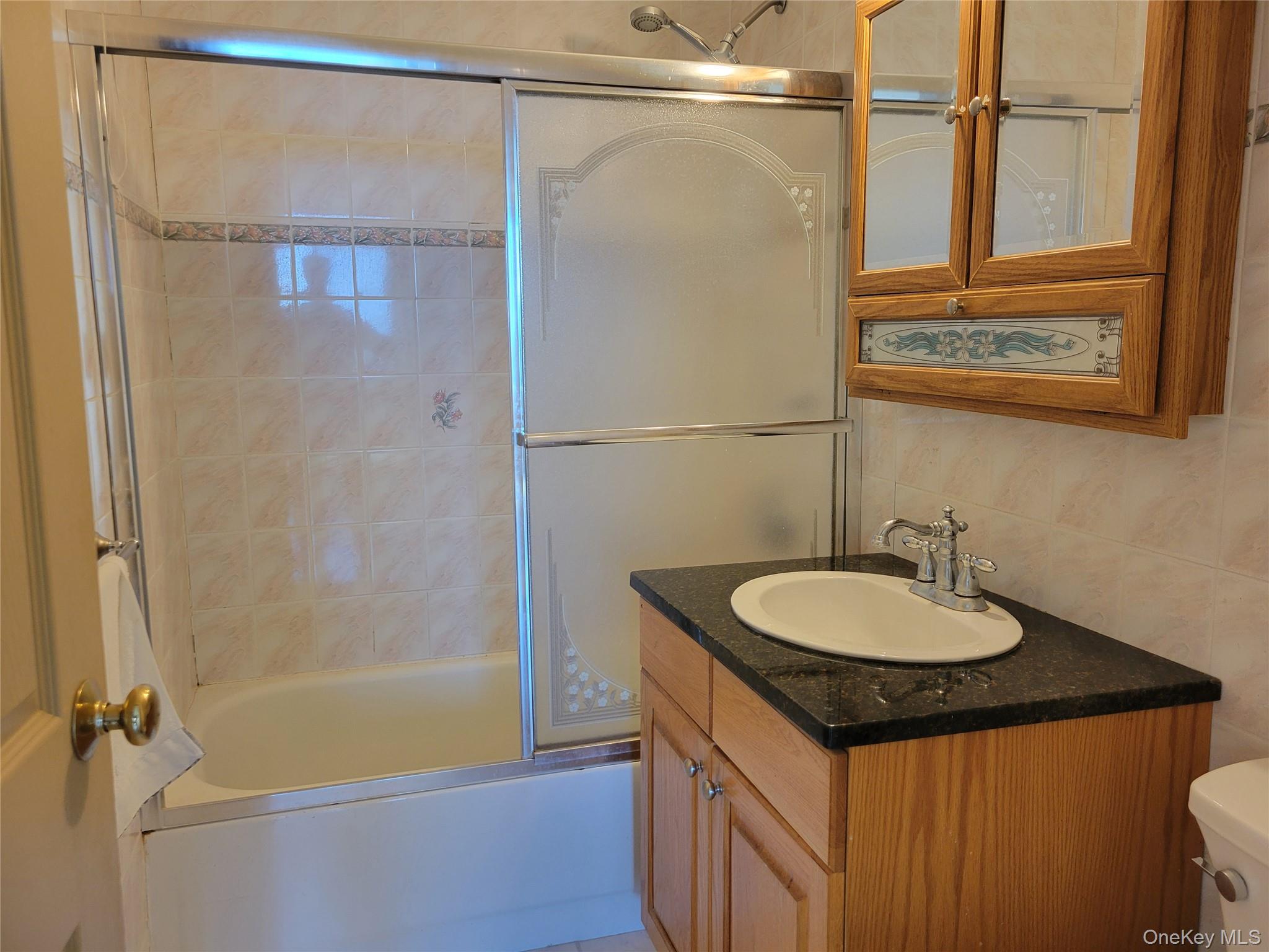 138-35 Elder Avenue 14k Property Photo 10