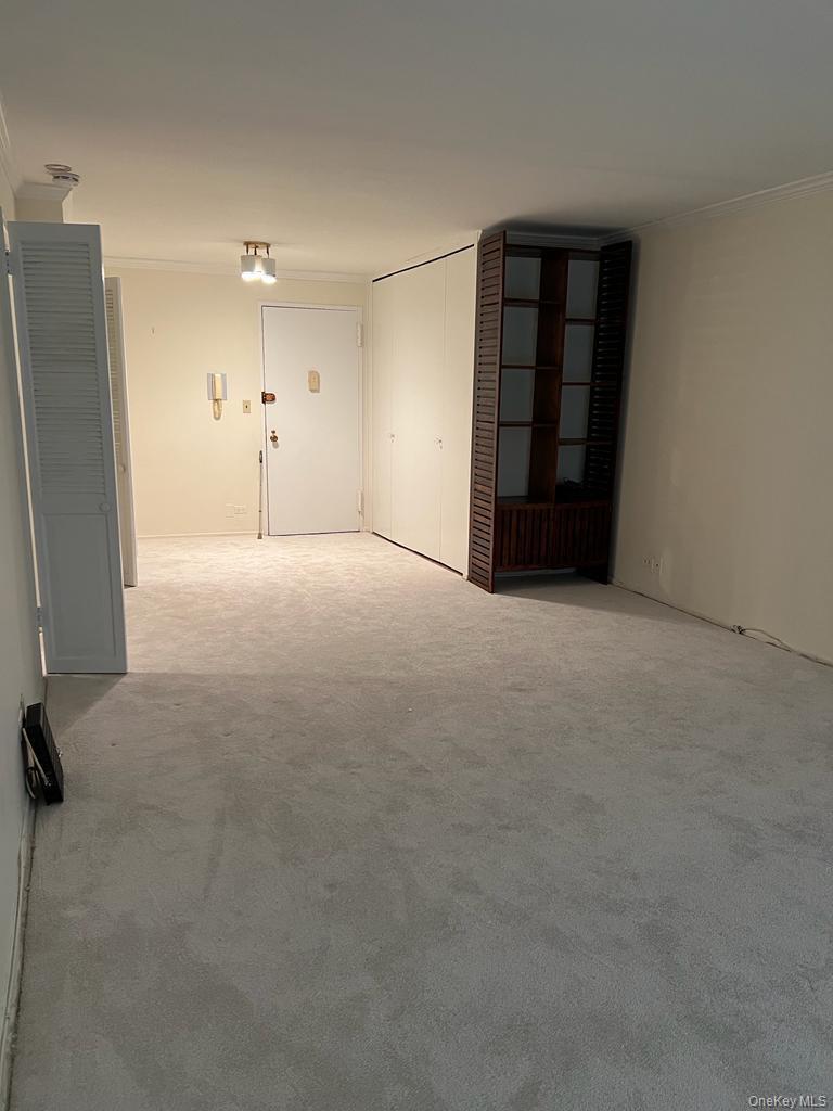 305 E 40 Street Street 4a Property Photo 3