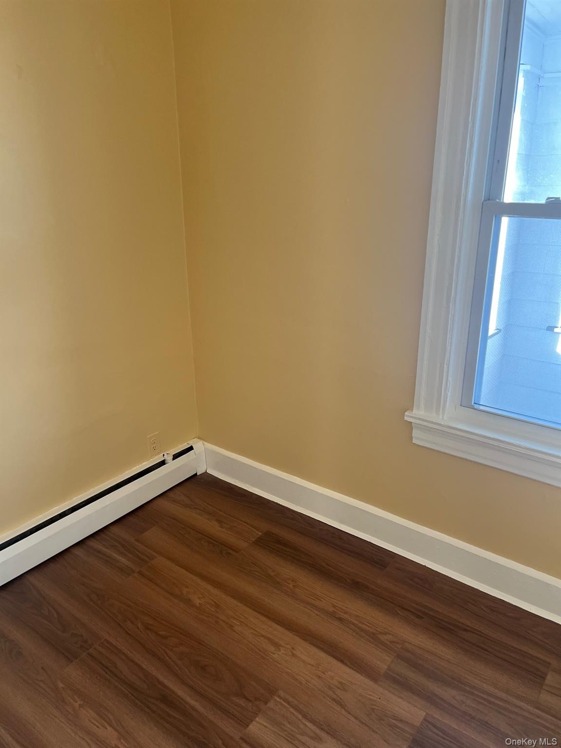 235 Smith Avenue Property Photo 6