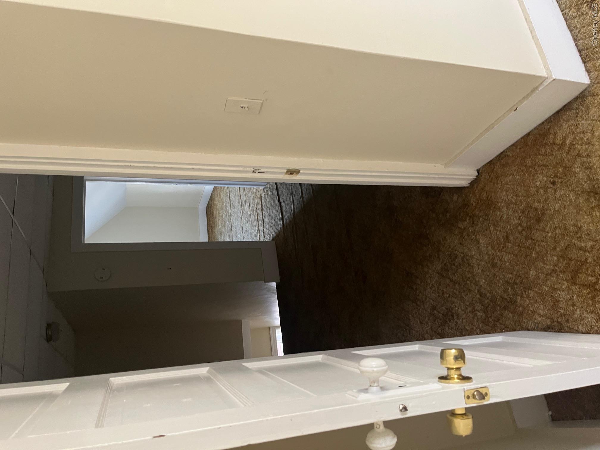 235 Smith Avenue Property Photo 17