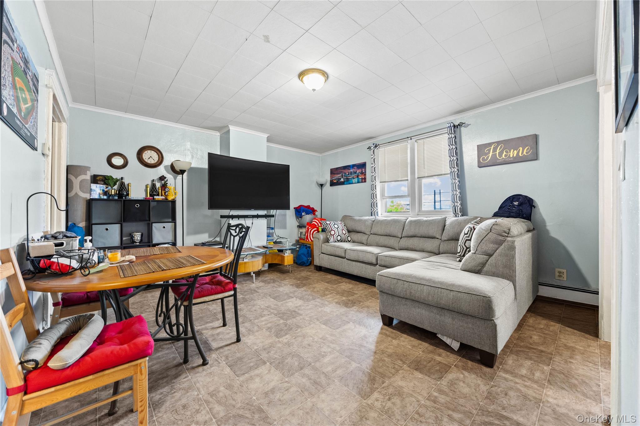 847 Castle Hill Avenue Property Photo 16