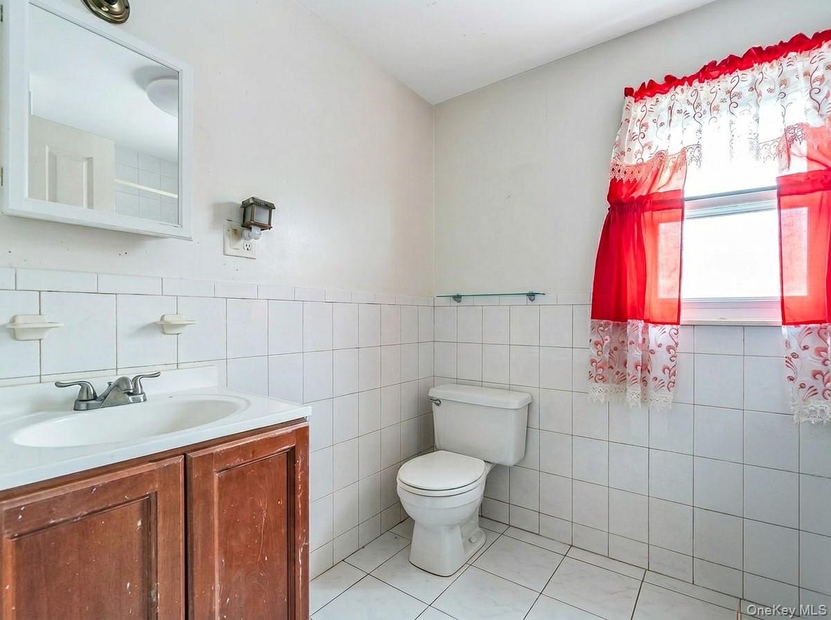 20 Ronald Place Property Photo 13