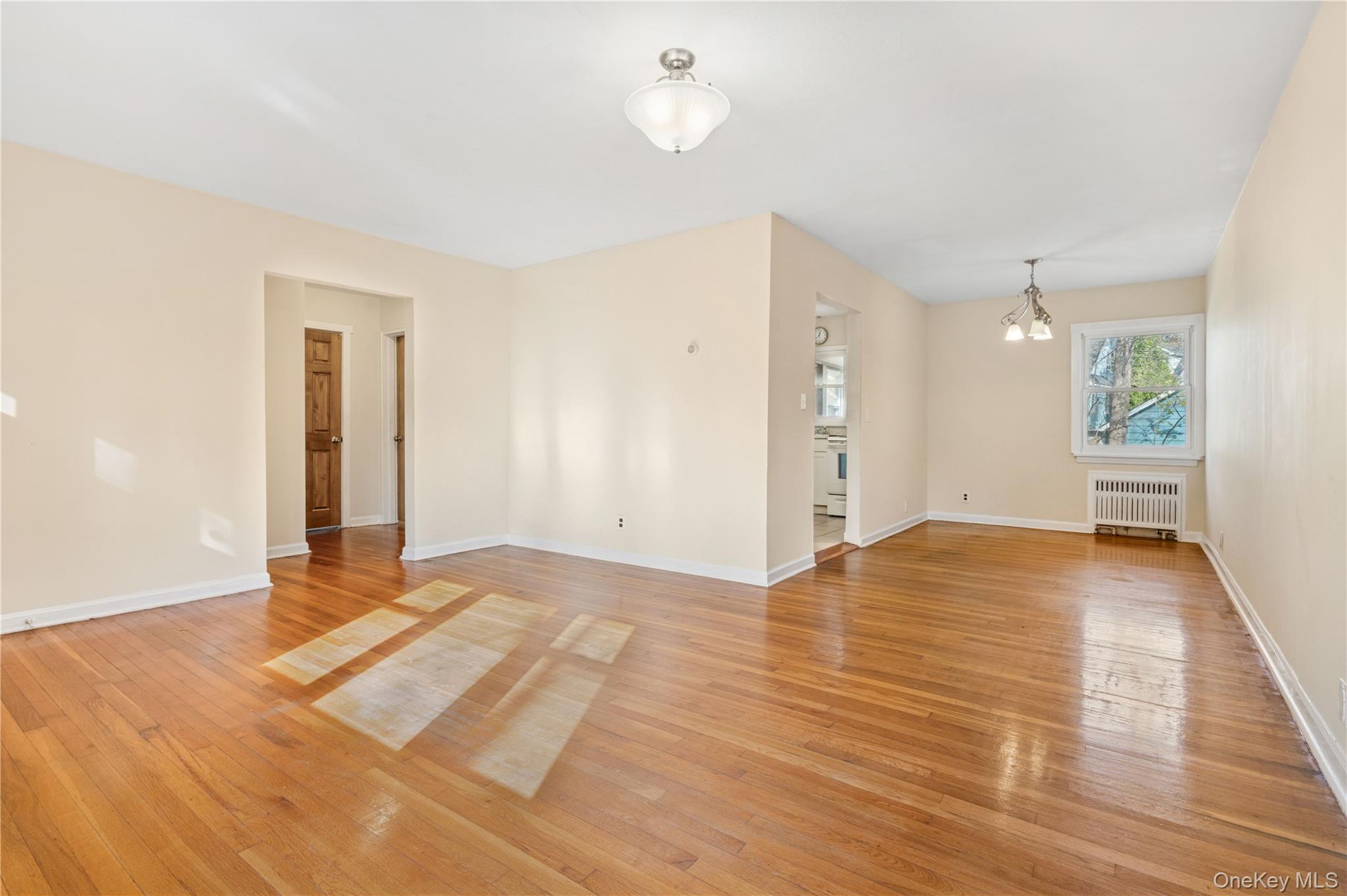 81 Midland Property Photo 5