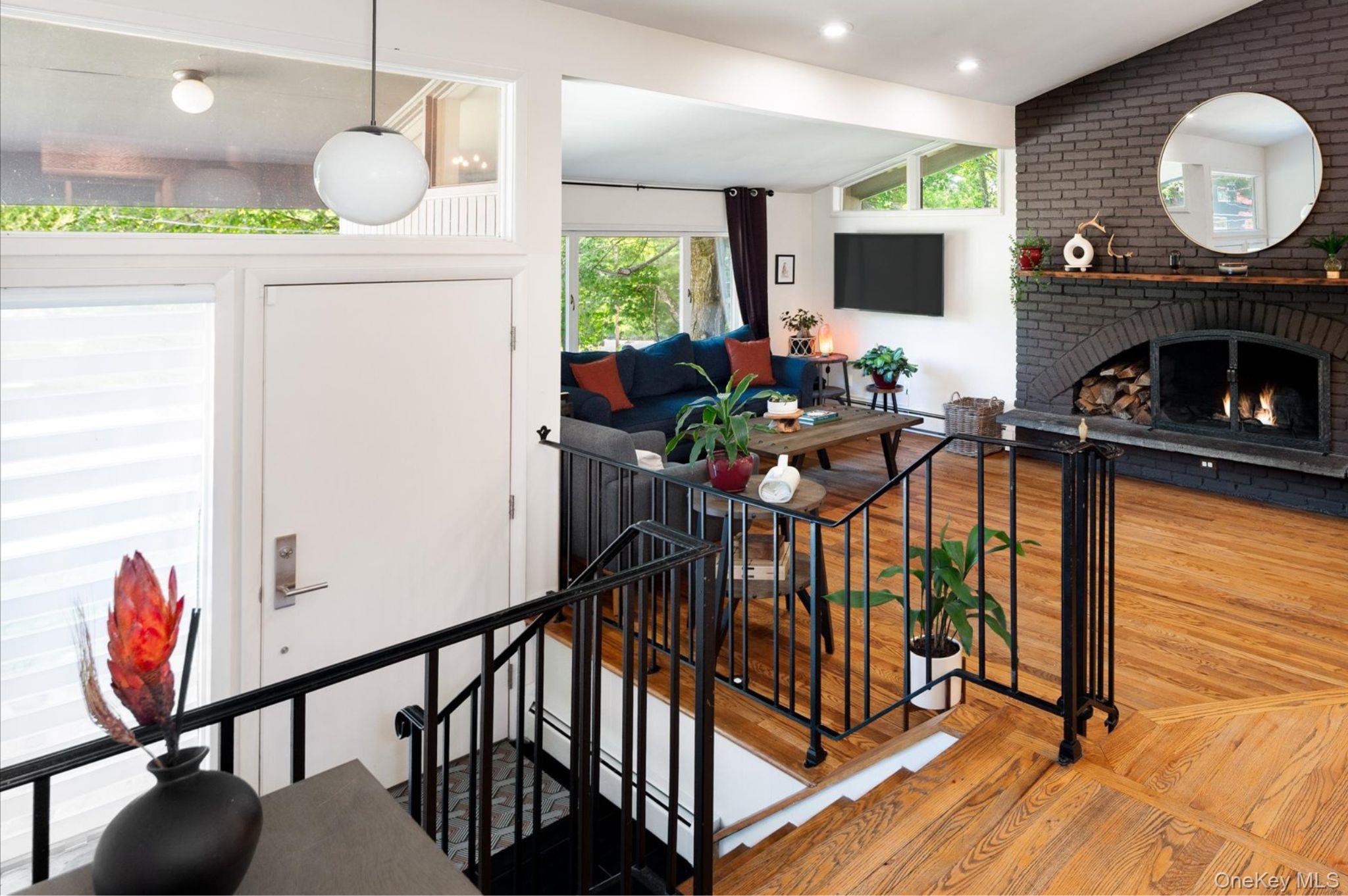 27 Lakeview Avenue Property Photo 3