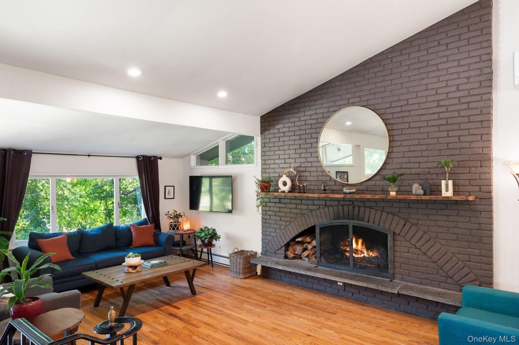 27 Lakeview Avenue Property Photo 4