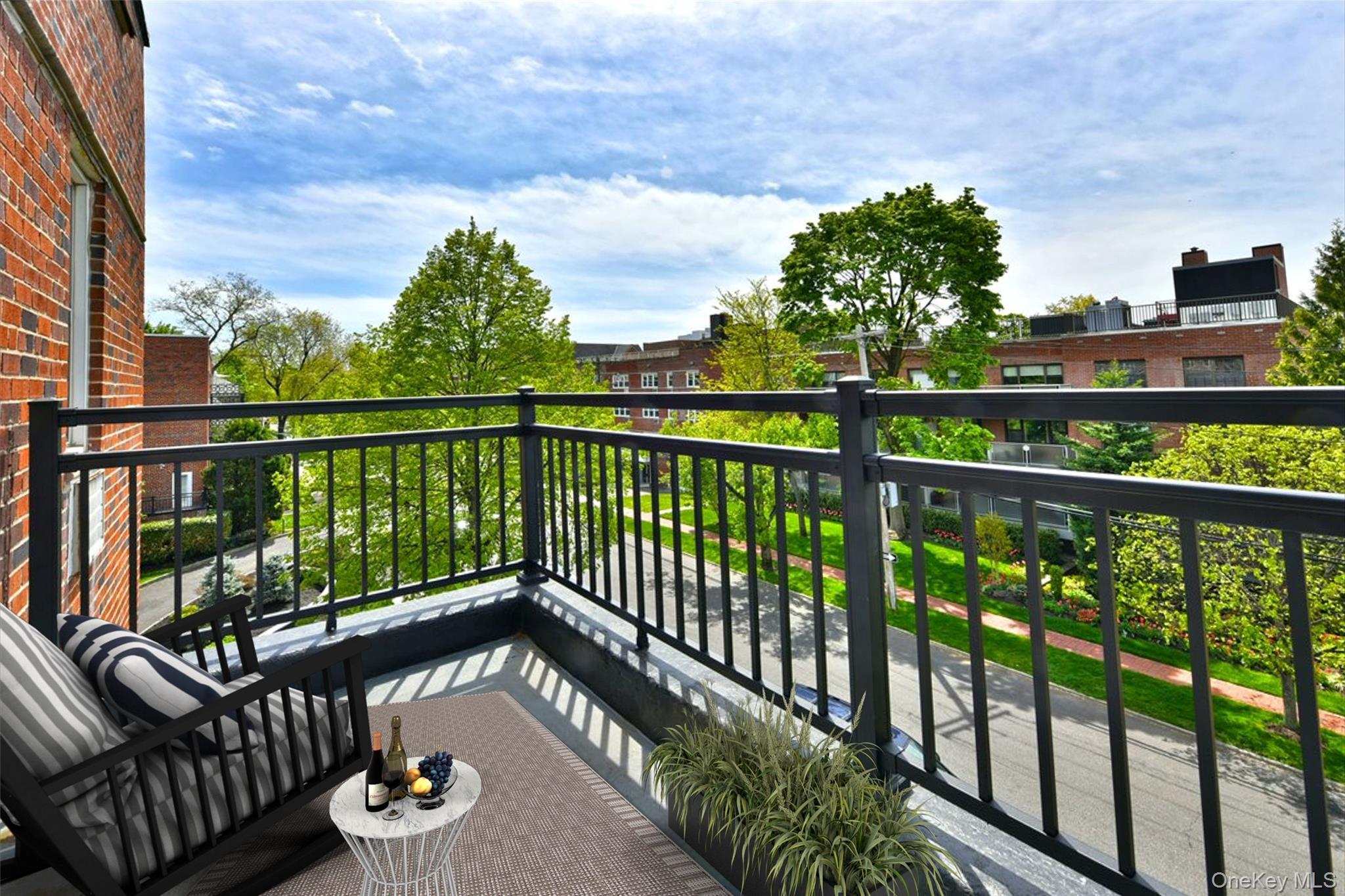 25 Canterbury Road 3-l Property Photo 2