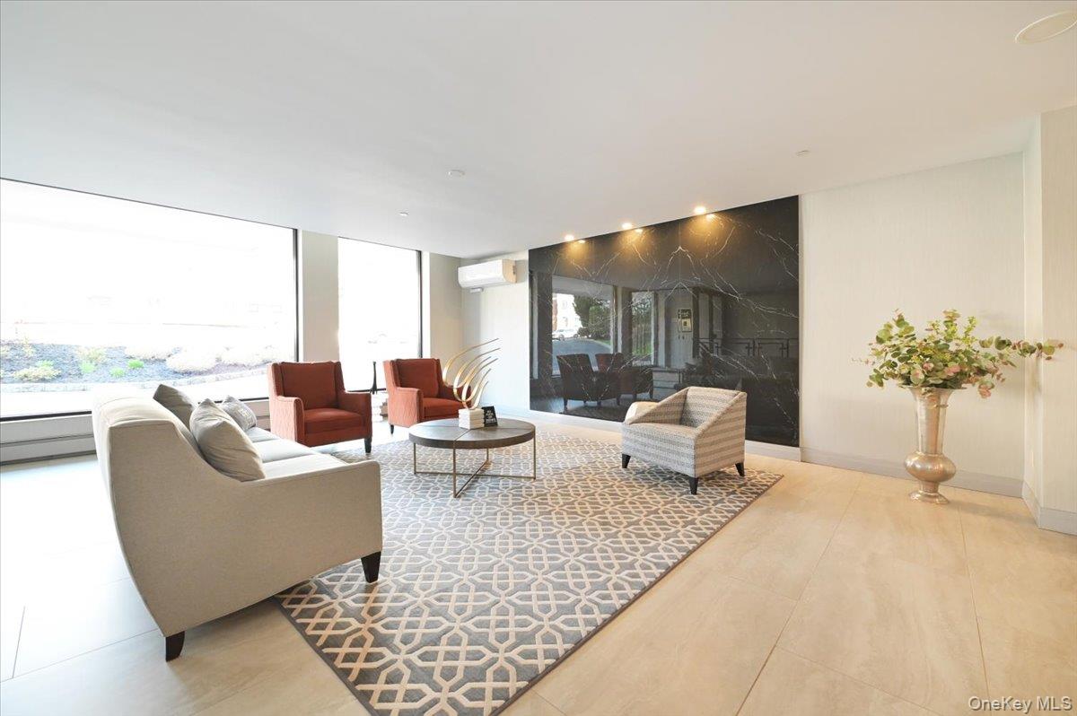 25 Canterbury Road 3-l Property Photo 6