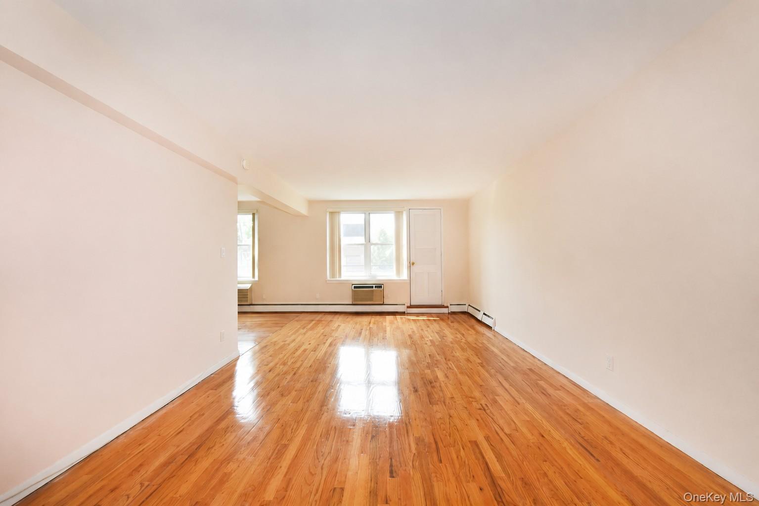 25 Canterbury Road 3-l Property Photo 8