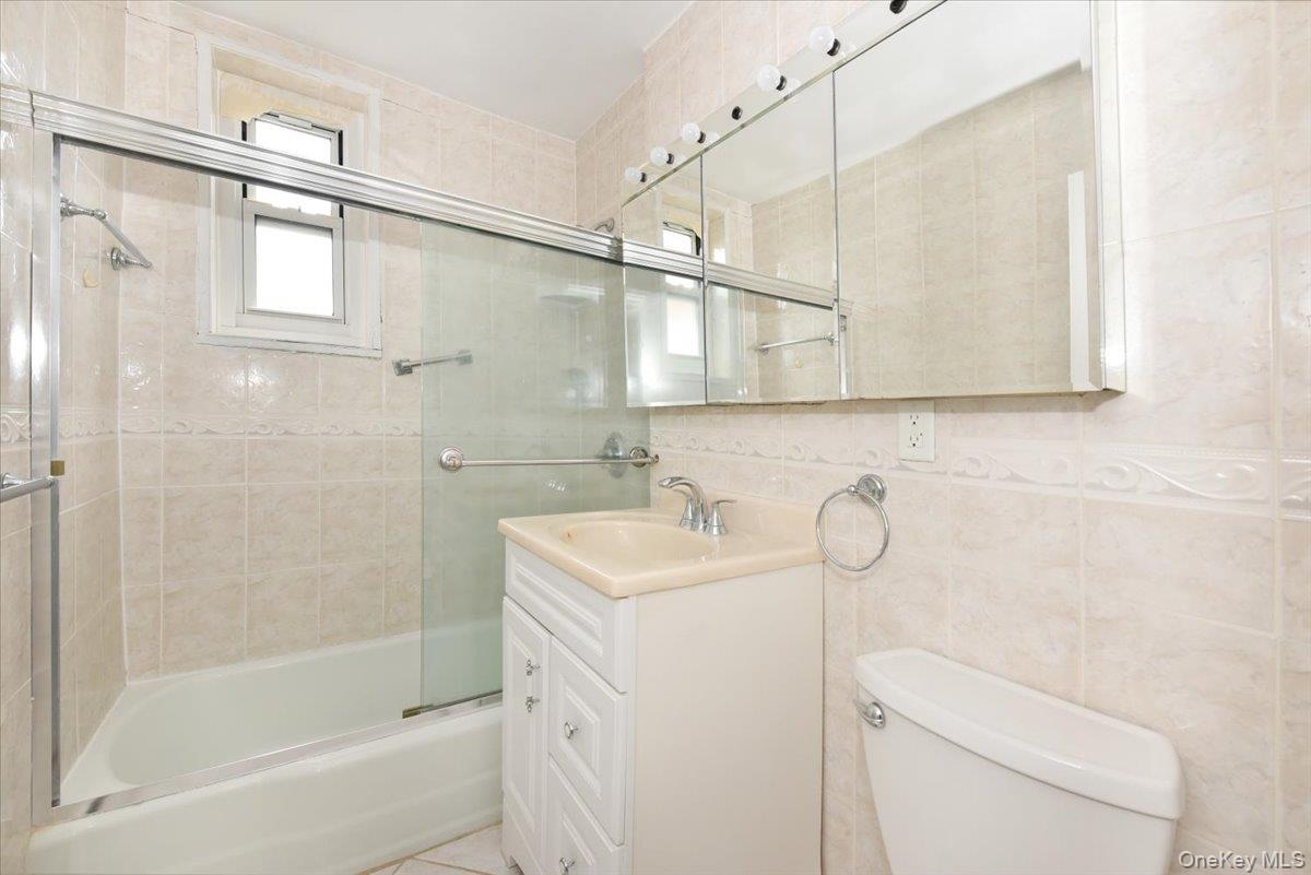 25 Canterbury Road 3-l Property Photo 21