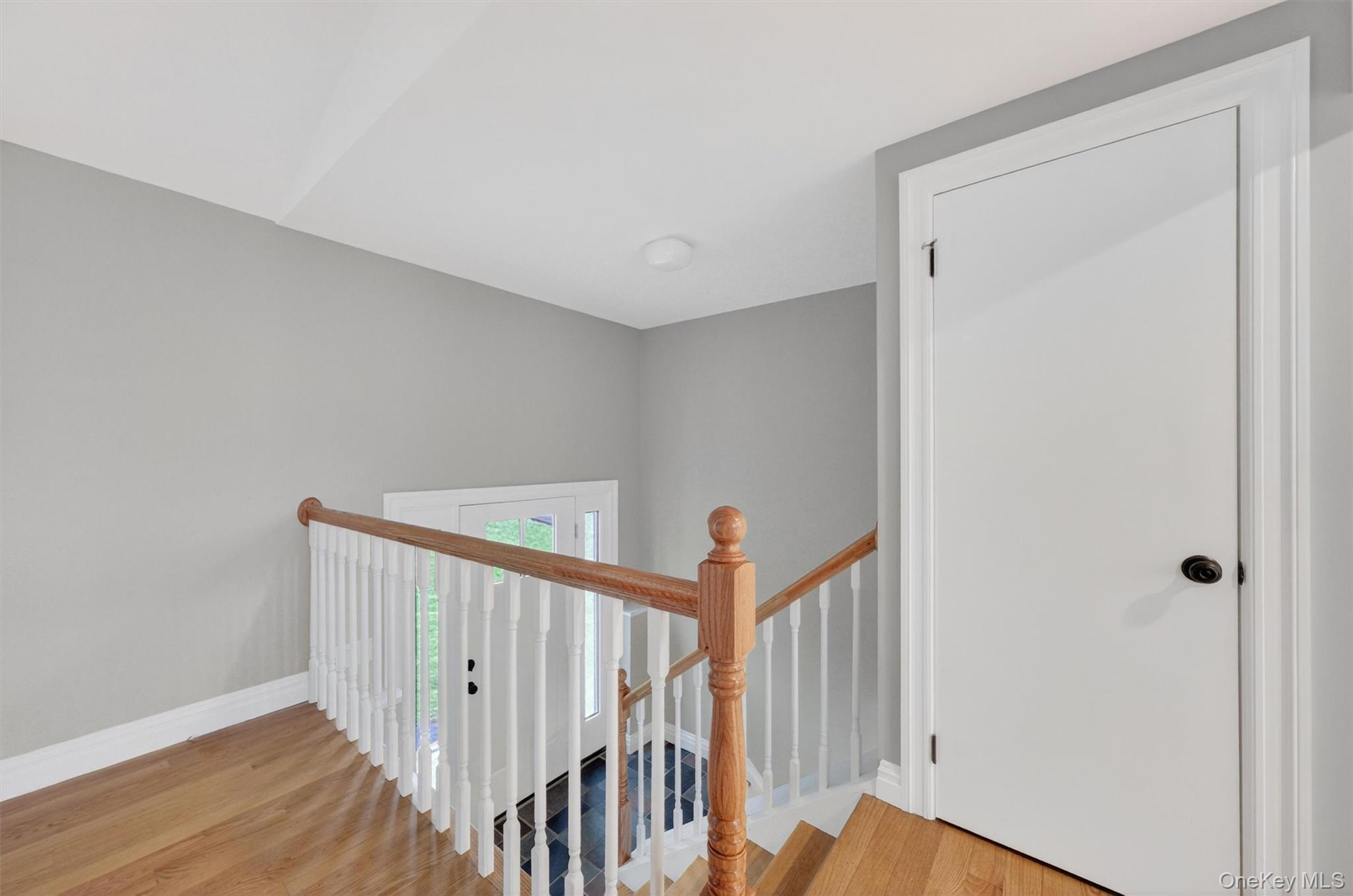 69 Hy Vue Terrace Property Photo 12