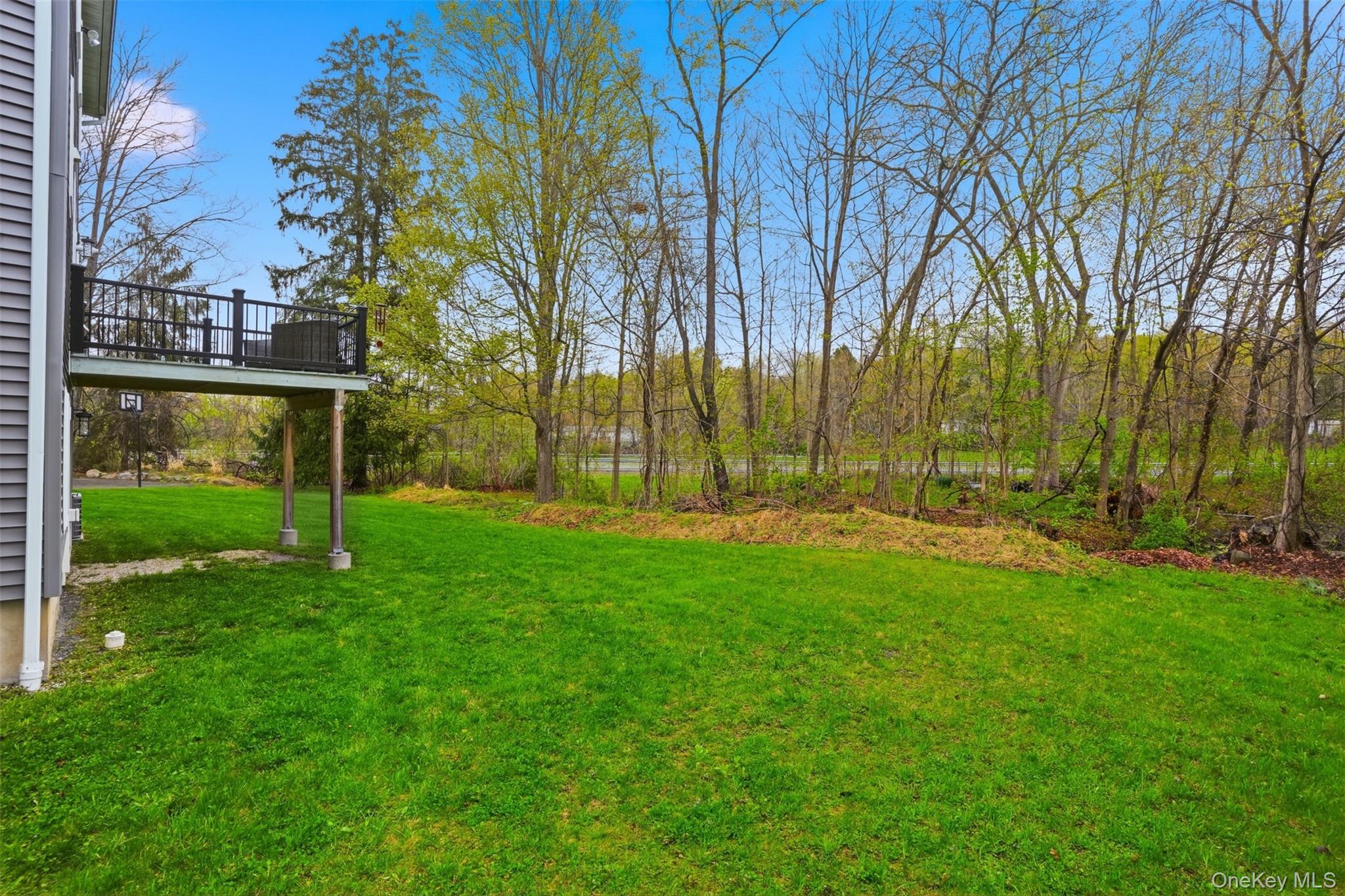 400 S Ohioville Road Property Photo 27