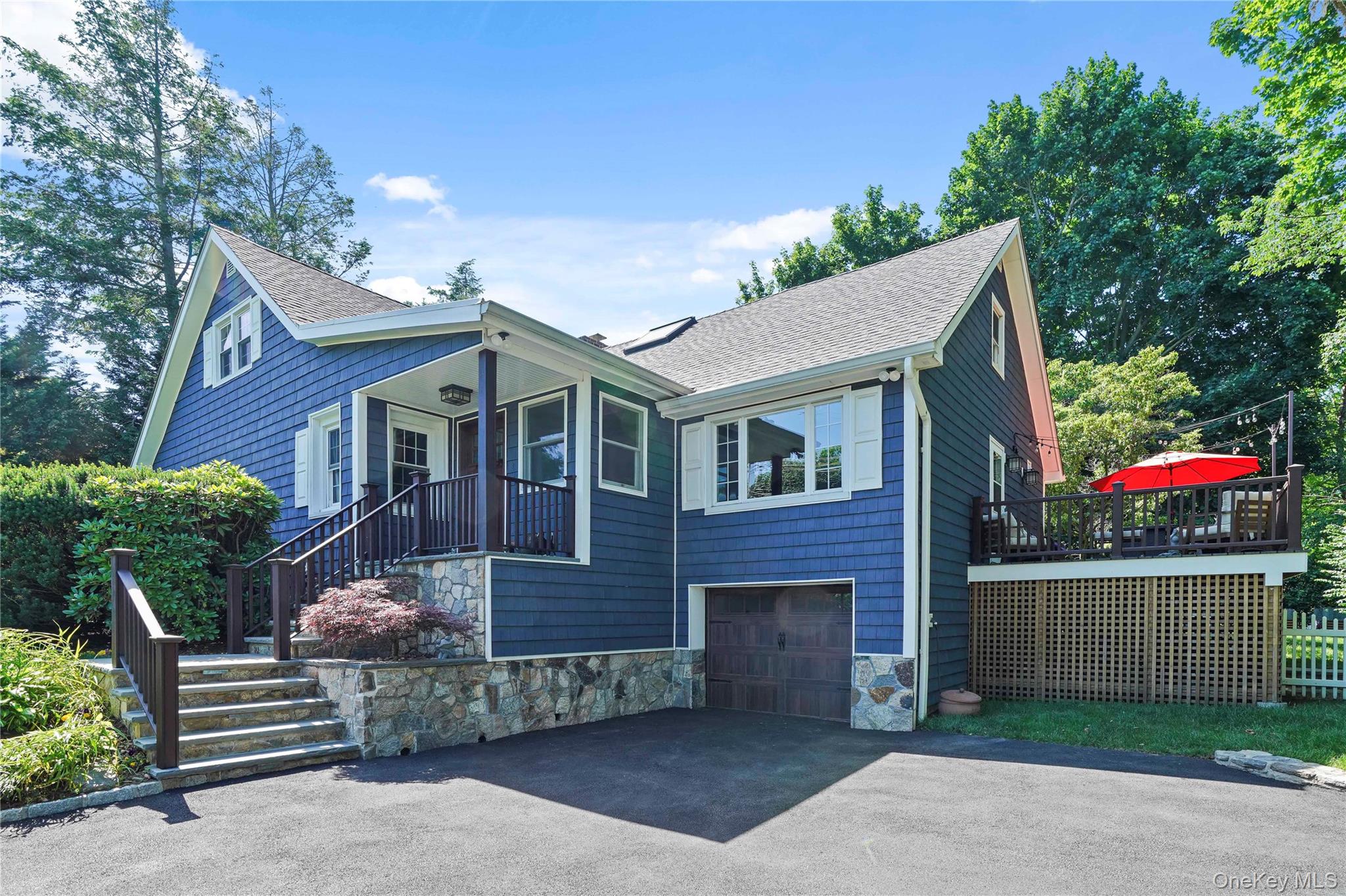 4 Mckinley Place Property Photo 2