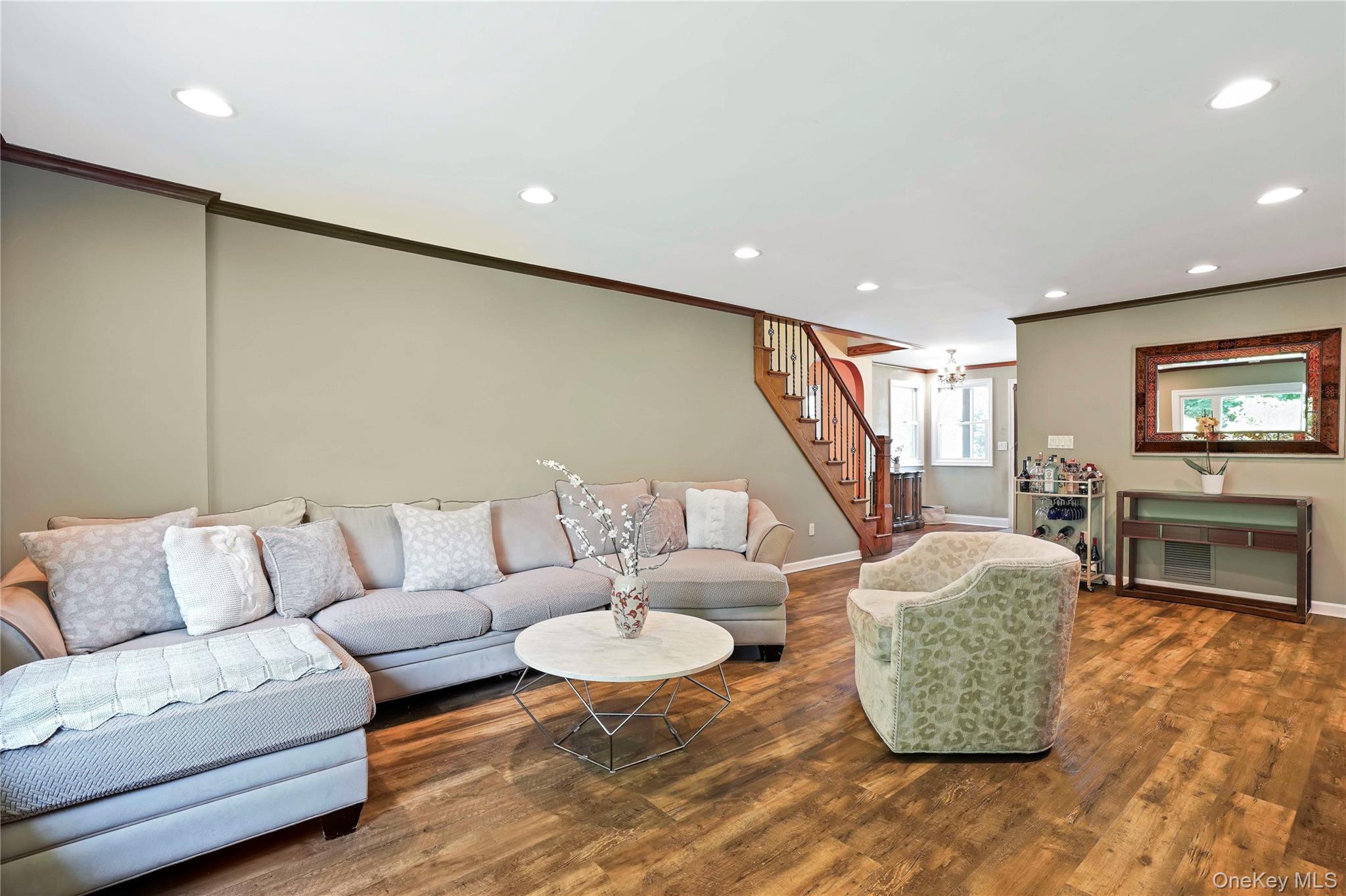4 Mckinley Place Property Photo 7
