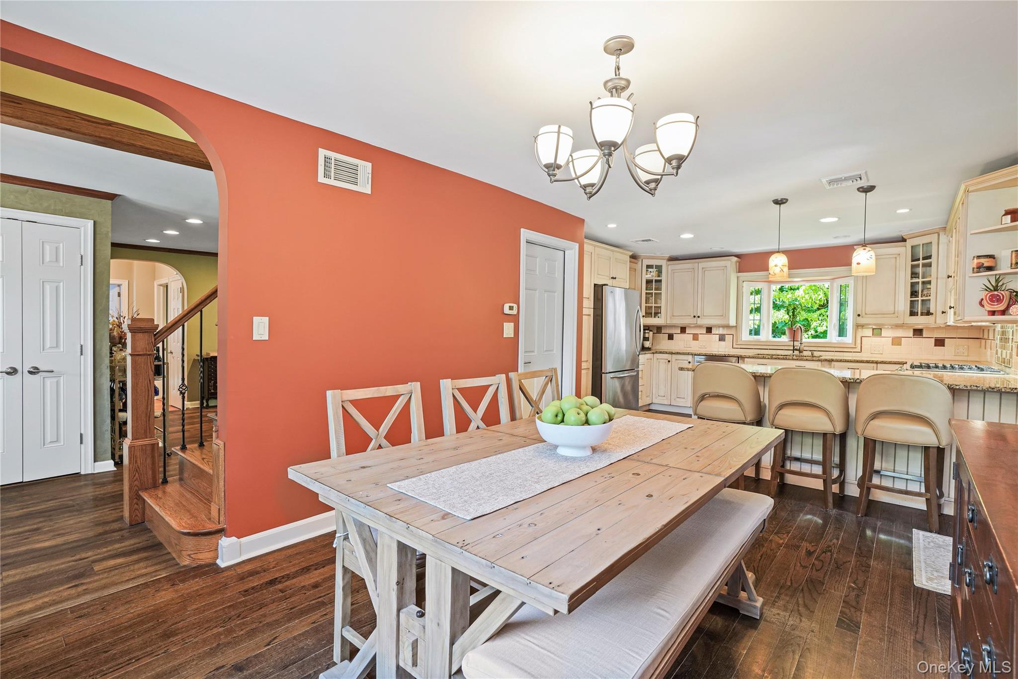 4 Mckinley Place Property Photo 9