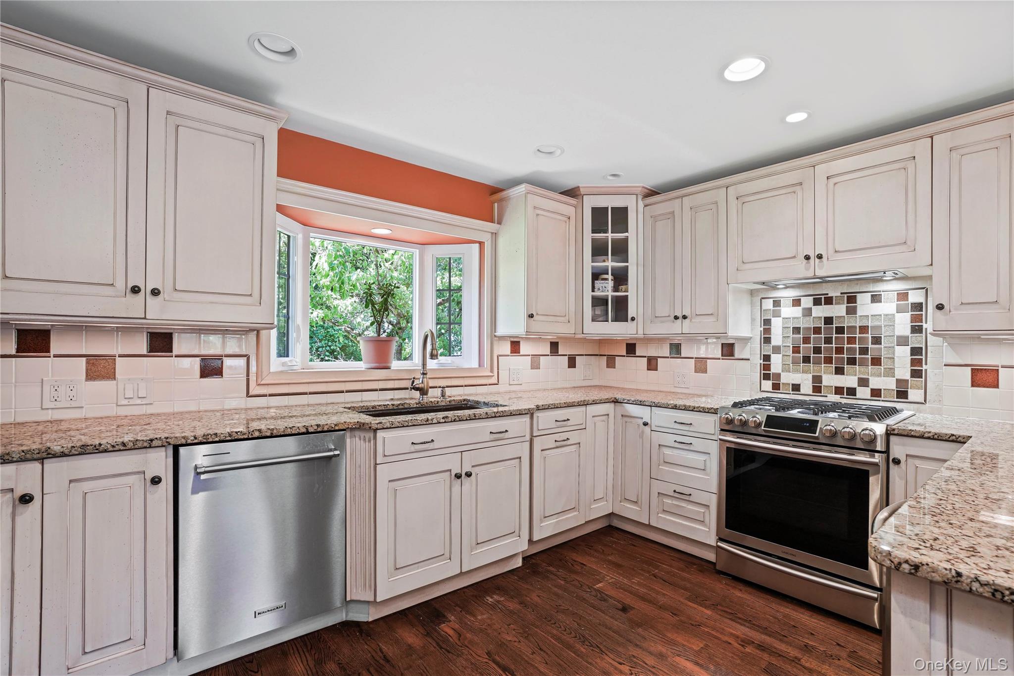 4 Mckinley Place Property Photo 11