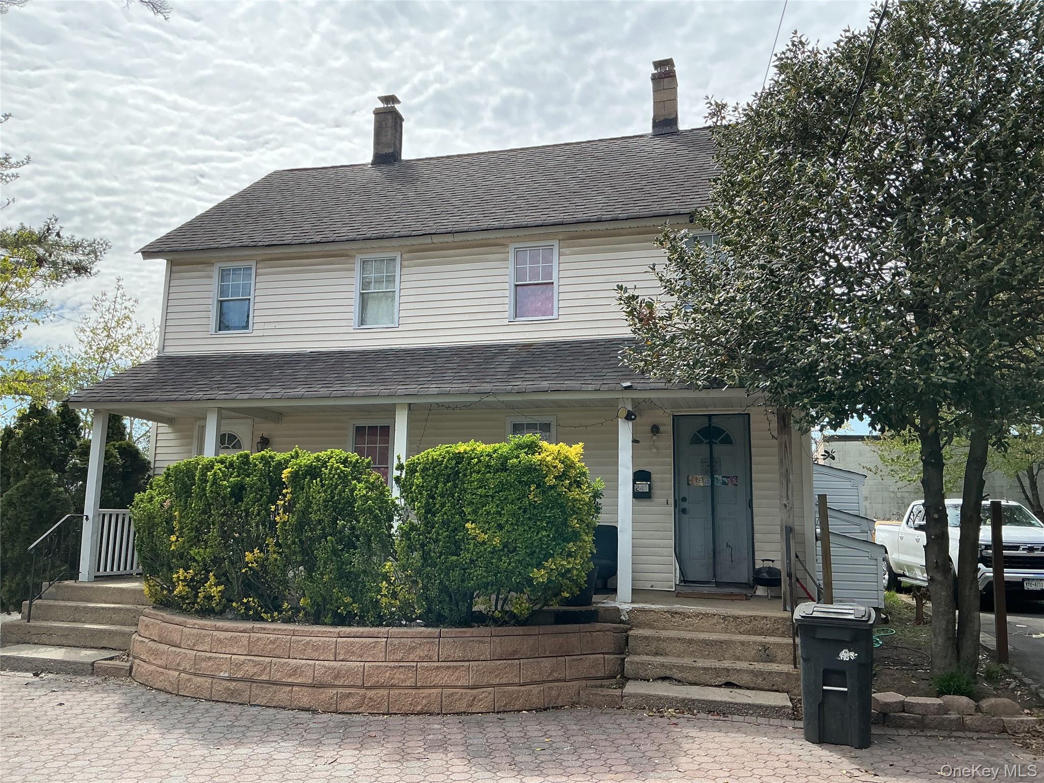241 Covert Street Property Photo 1