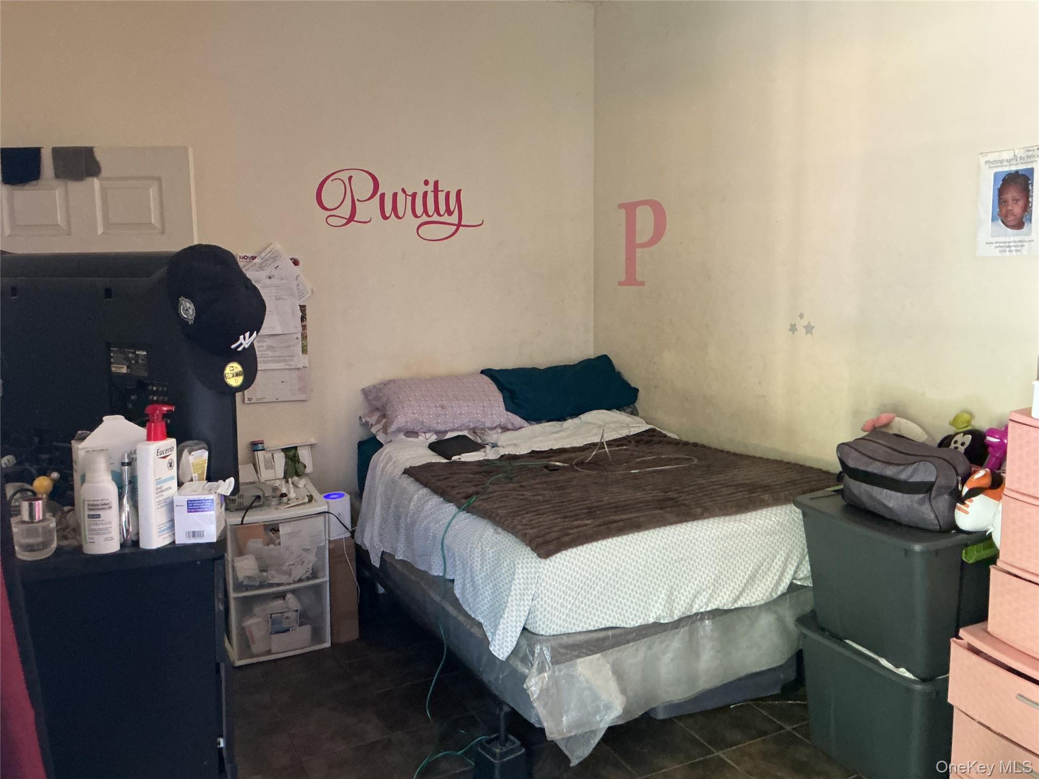 241 Covert Street Property Photo 9