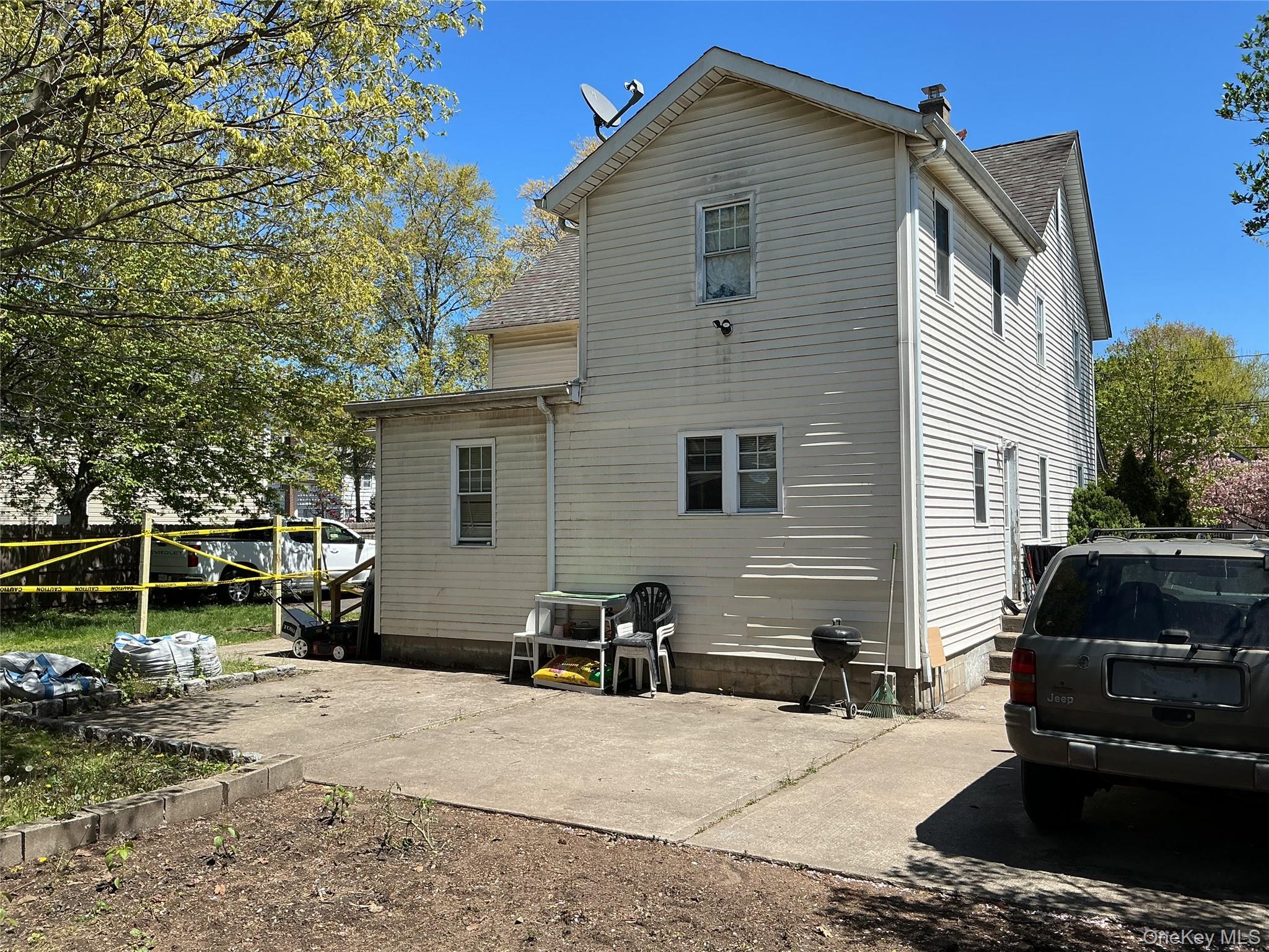 241 Covert Street Property Photo 17