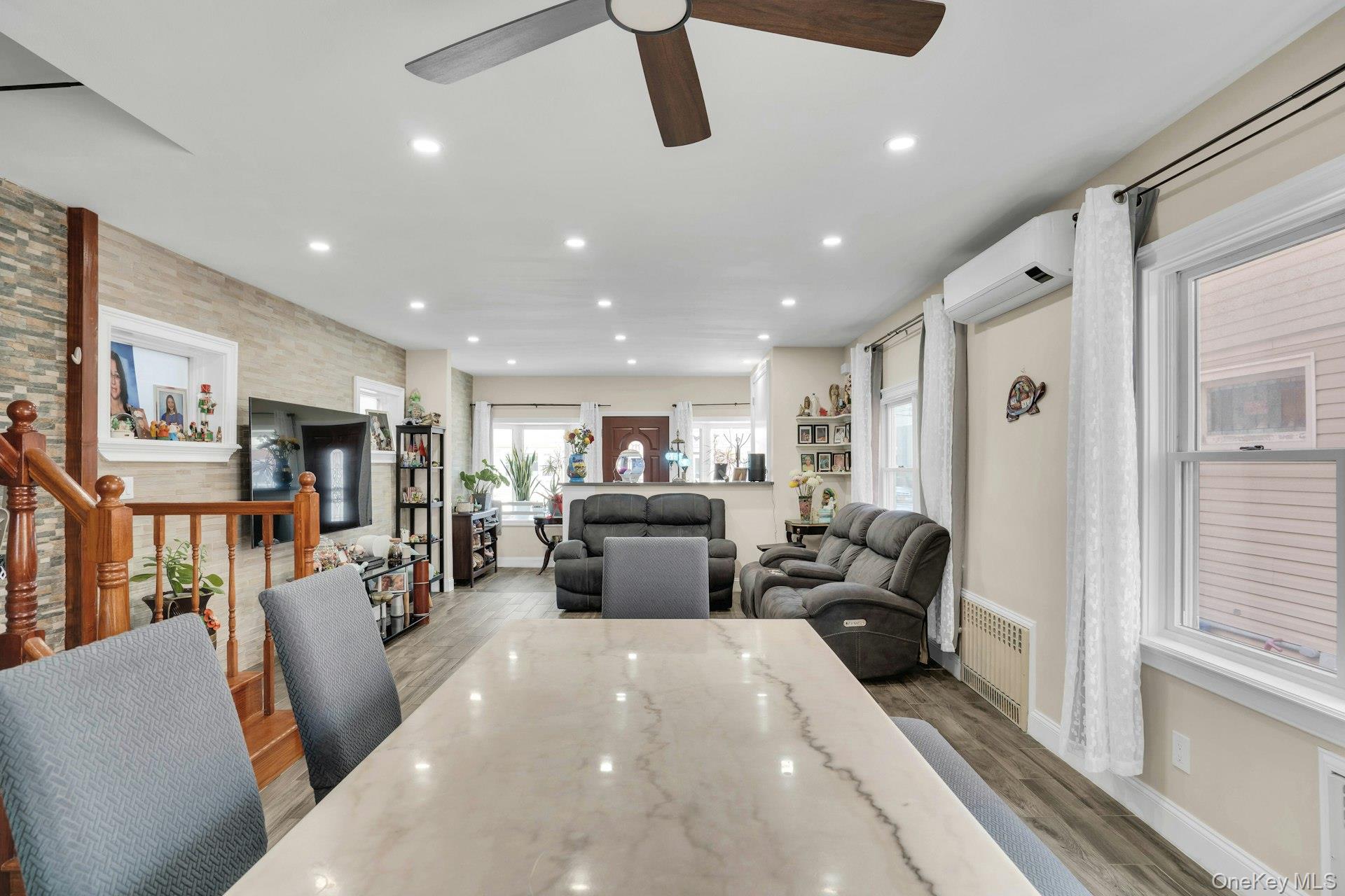 9418 95th Street Property Photo 13