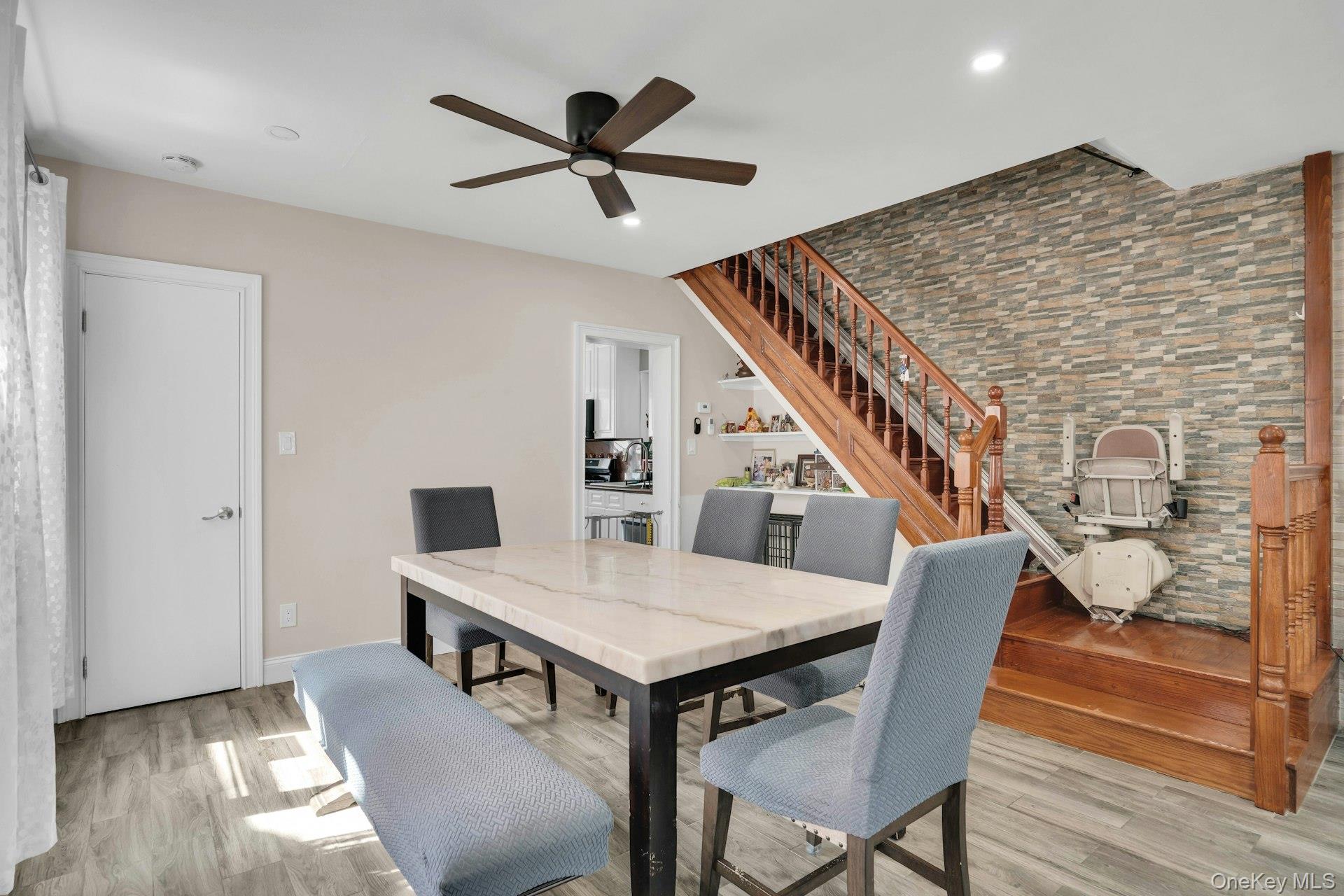 9418 95th Street Property Photo 19
