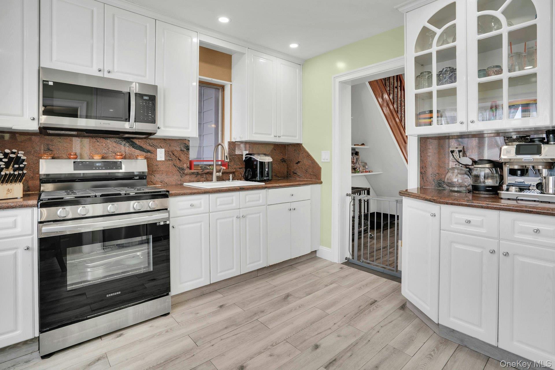 9418 95th Street Property Photo 26